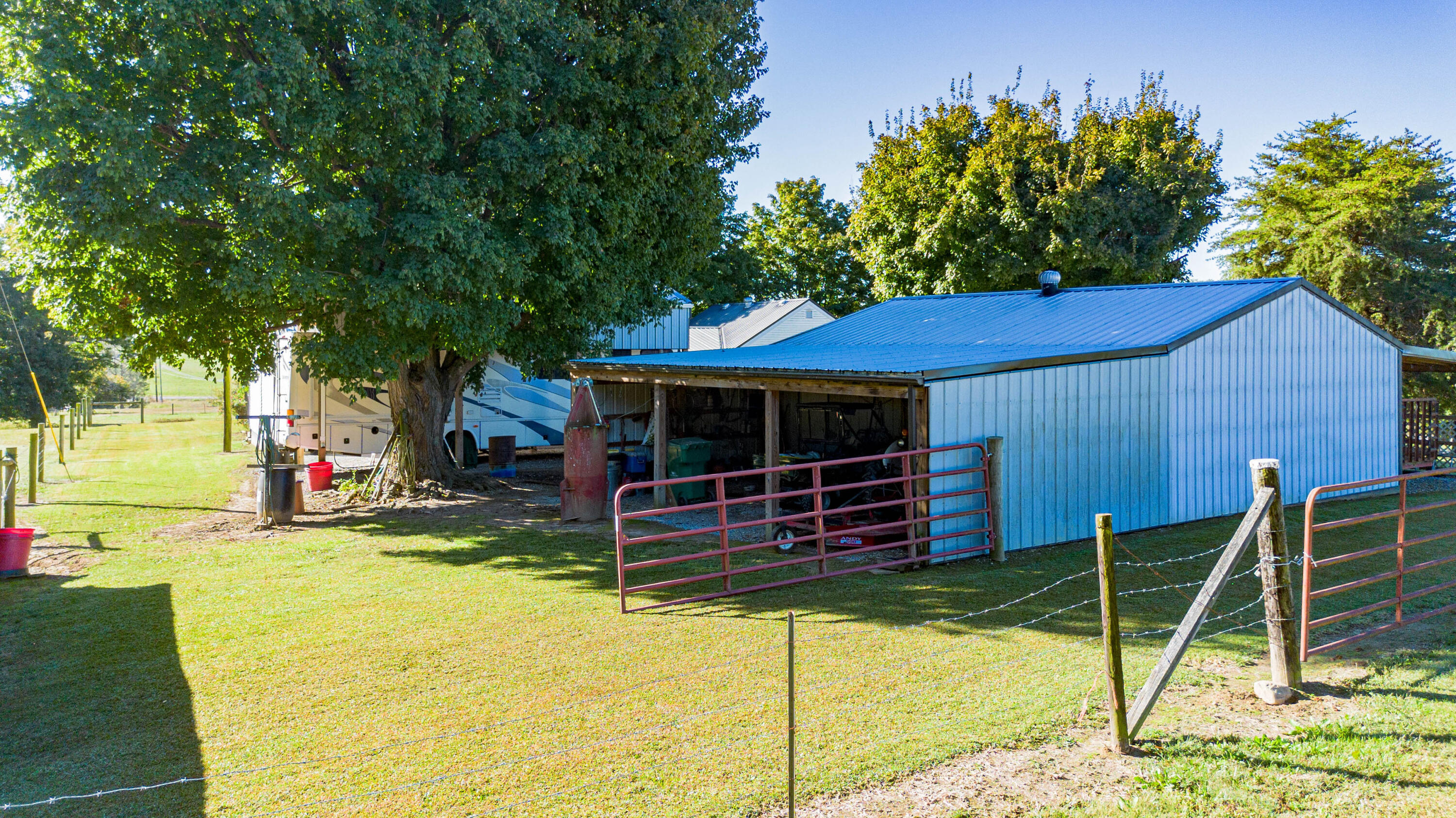 186 Ky-297 Property Photo 12
