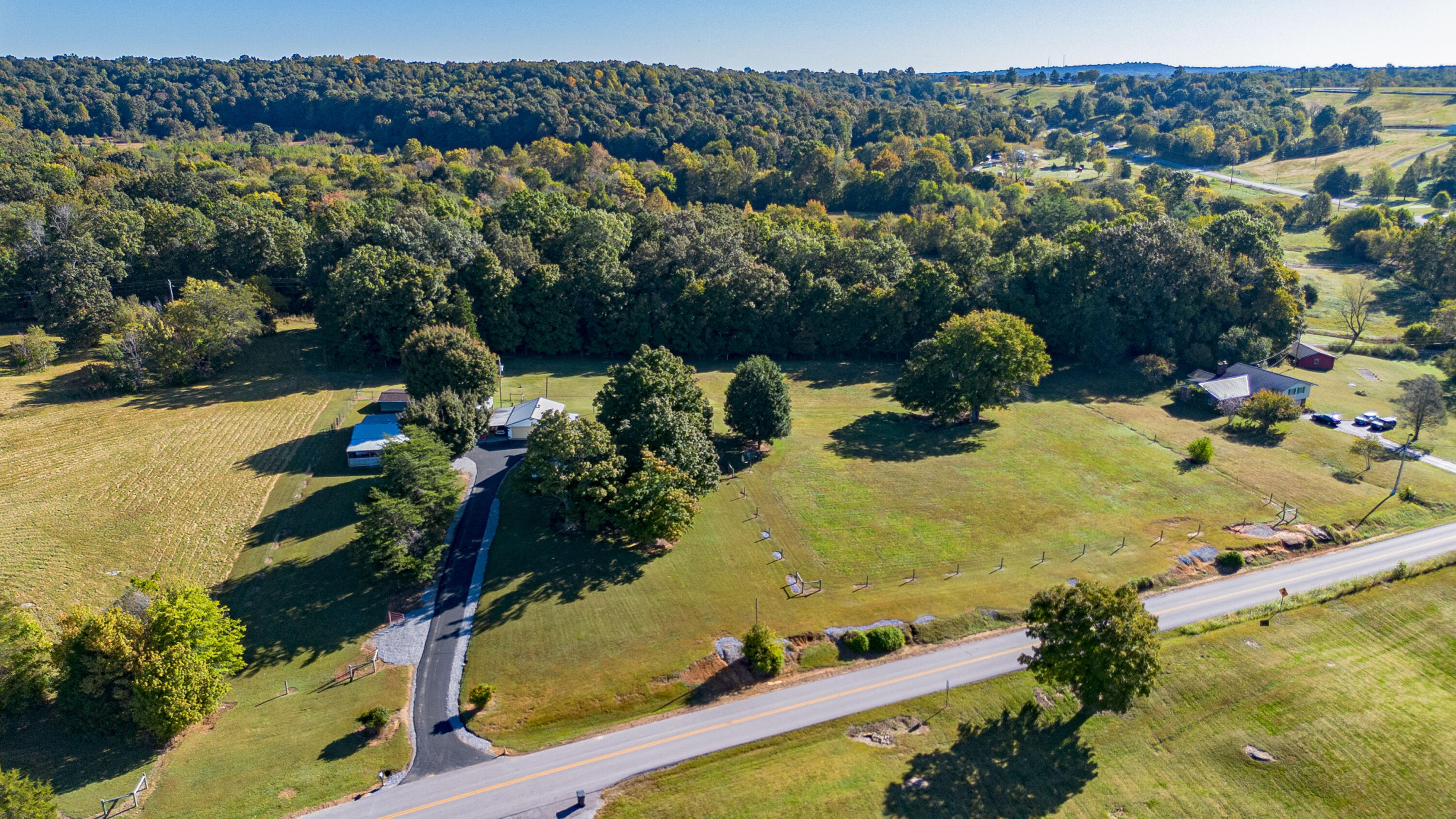 186 Ky-297 Property Photo 24
