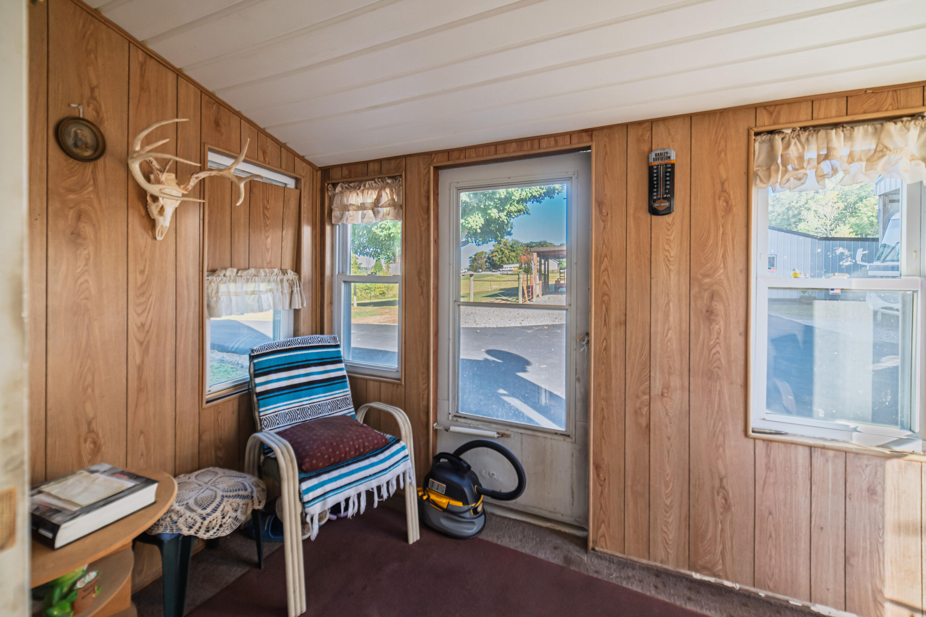 186 Ky-297 Property Photo 29