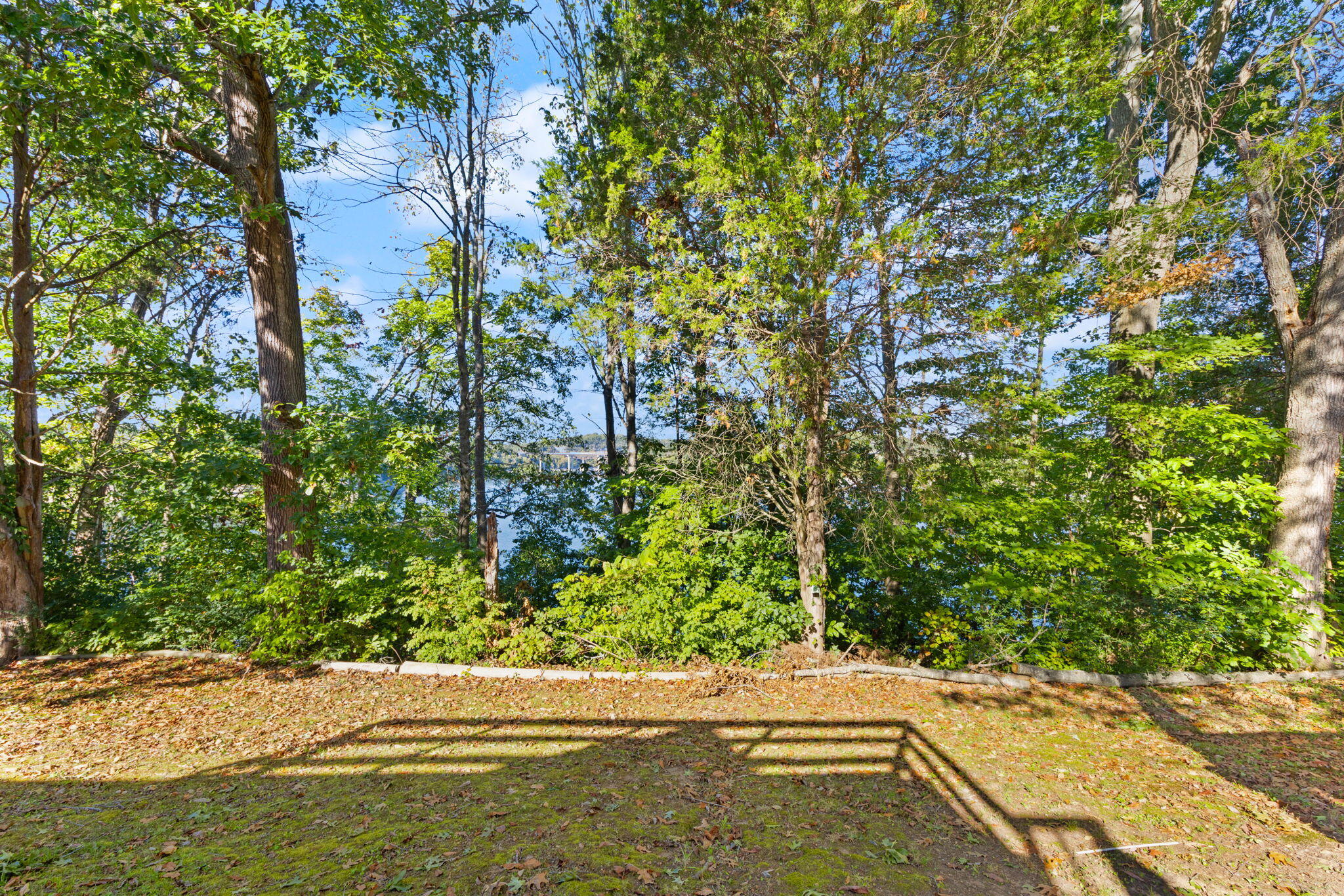 154 Twin Rivers Drive Property Photo 3