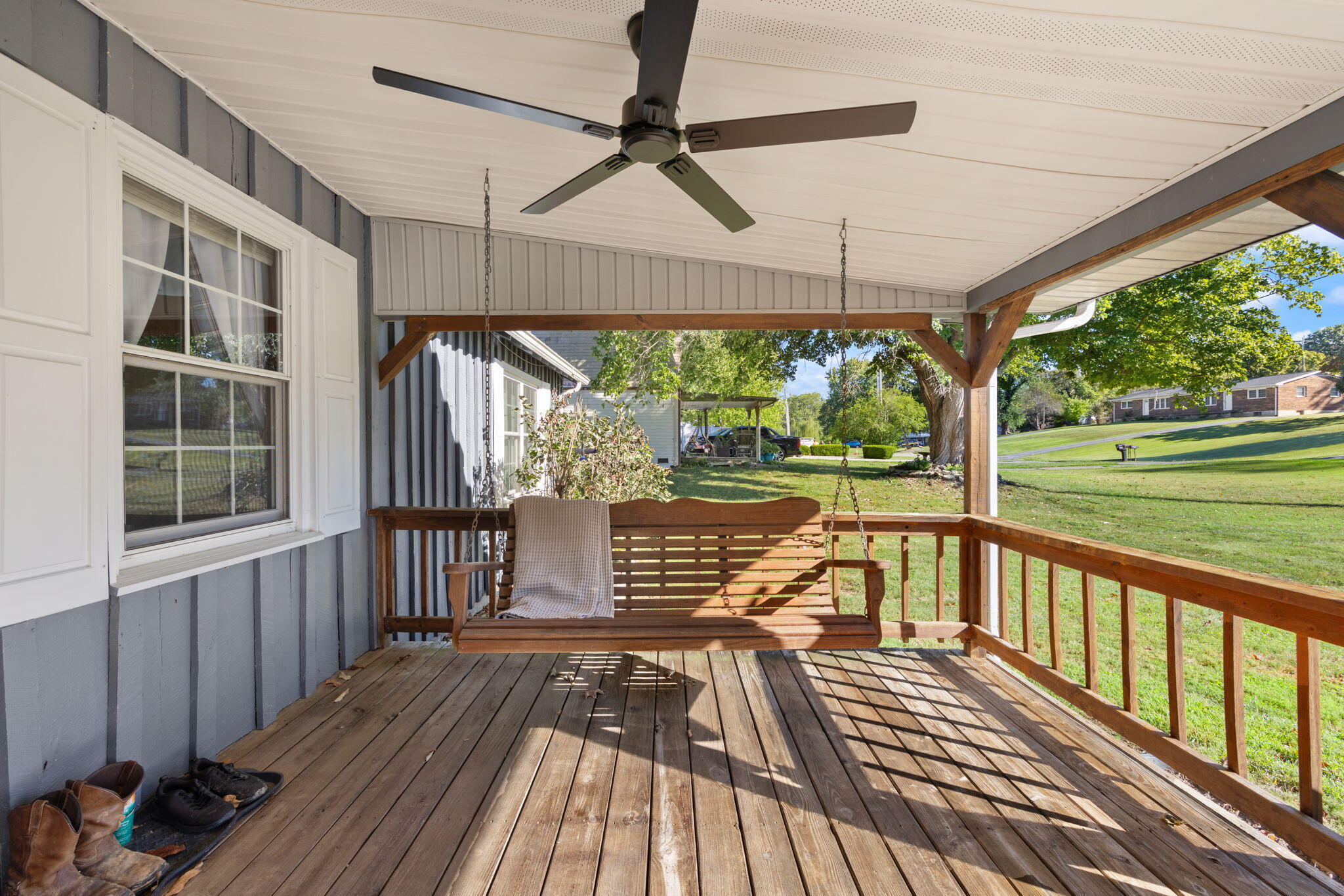 154 Twin Rivers Drive Property Photo 20