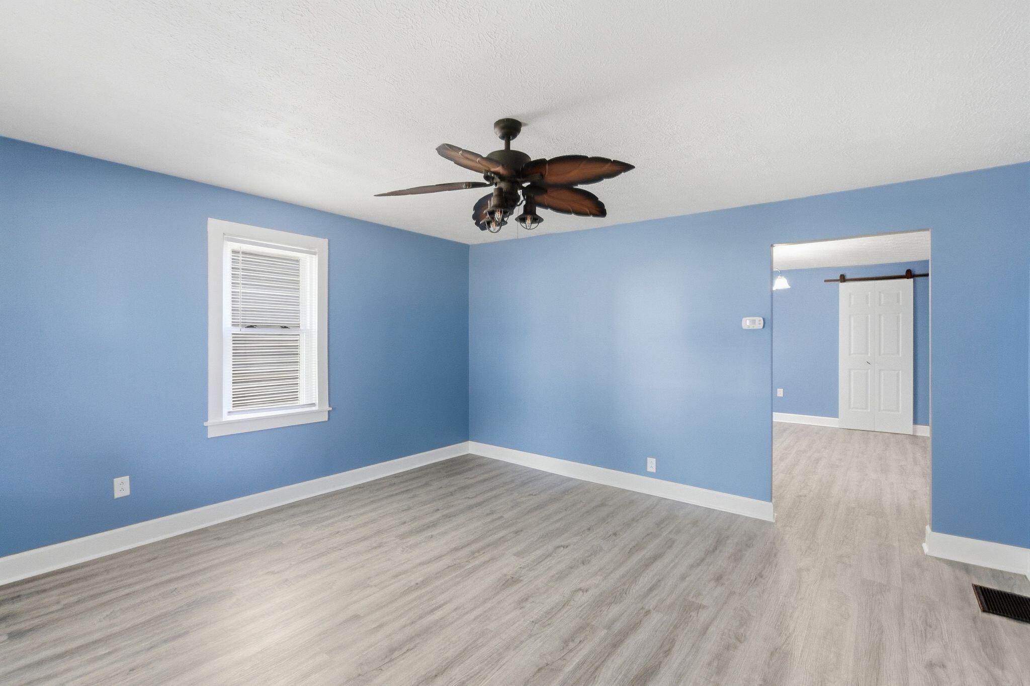 312a E Court Street Property Photo 6