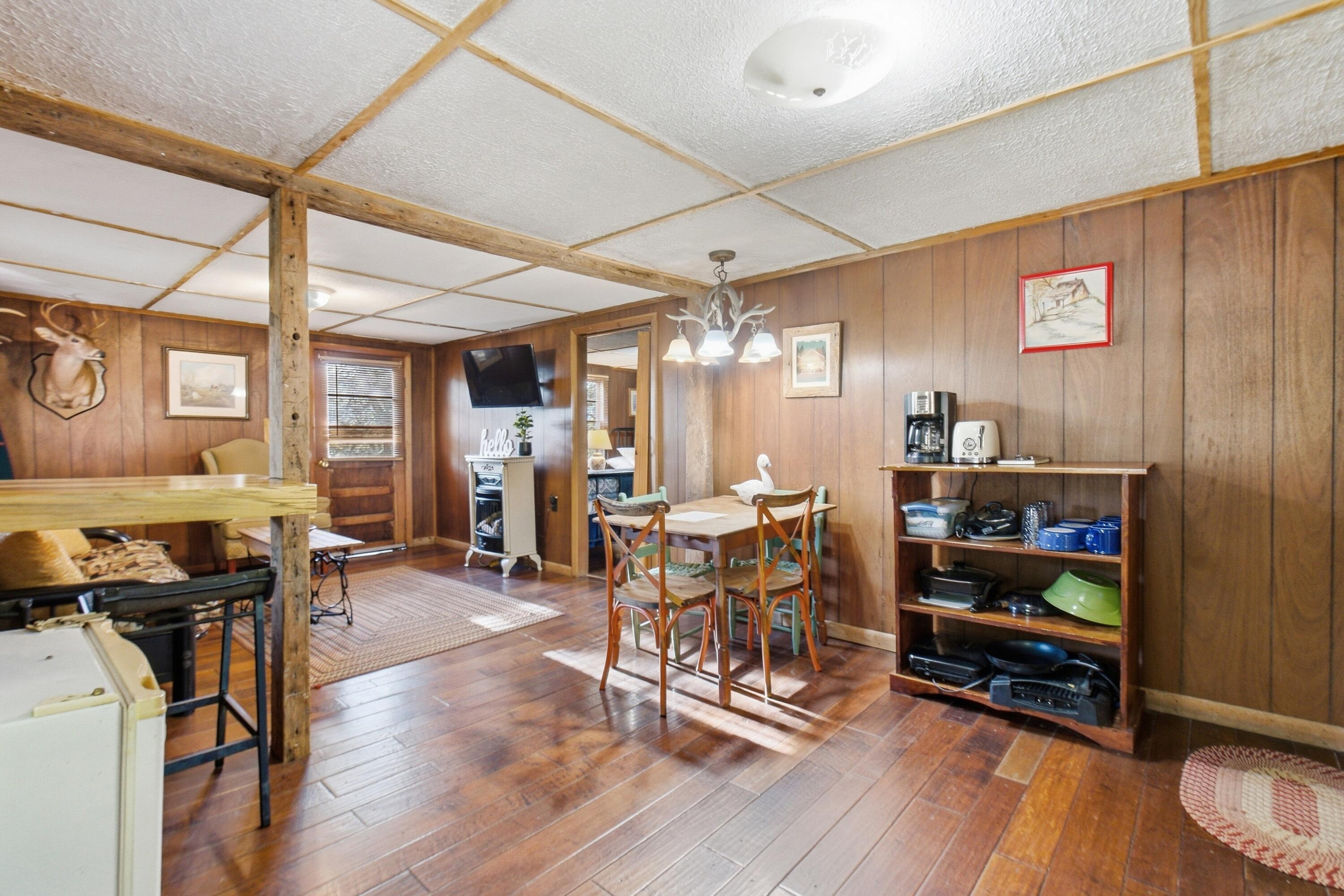 3999 Mckee Road Property Photo 2