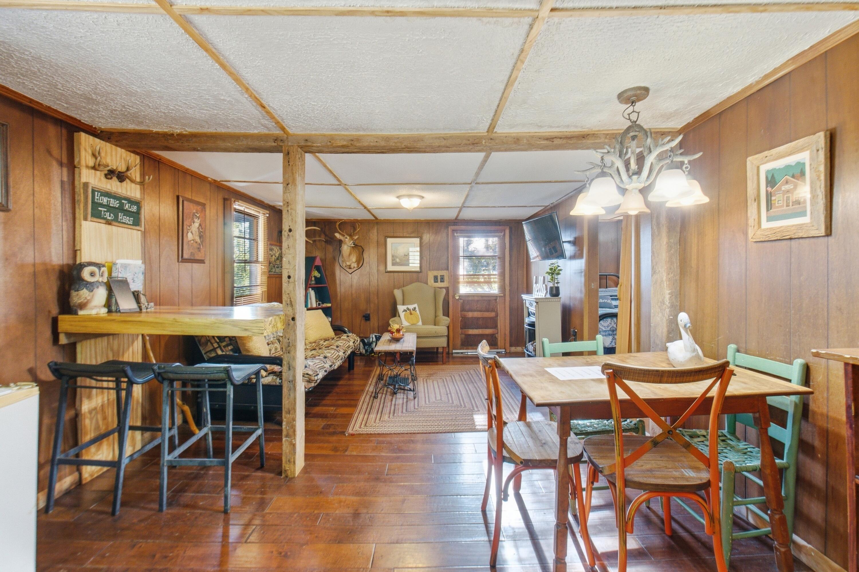 3999 Mckee Road Property Photo 4