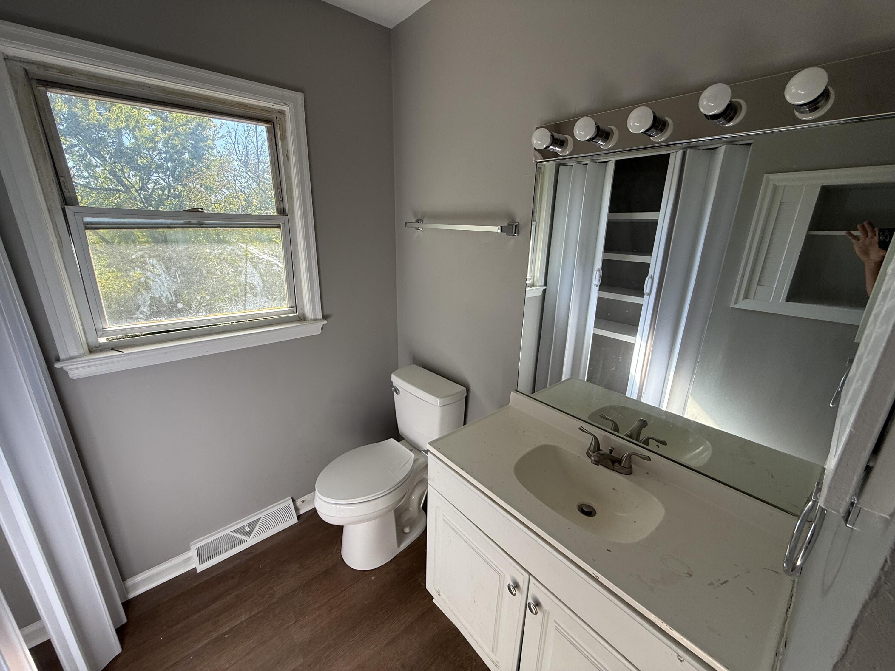 216 Liverpool Road Property Photo 13