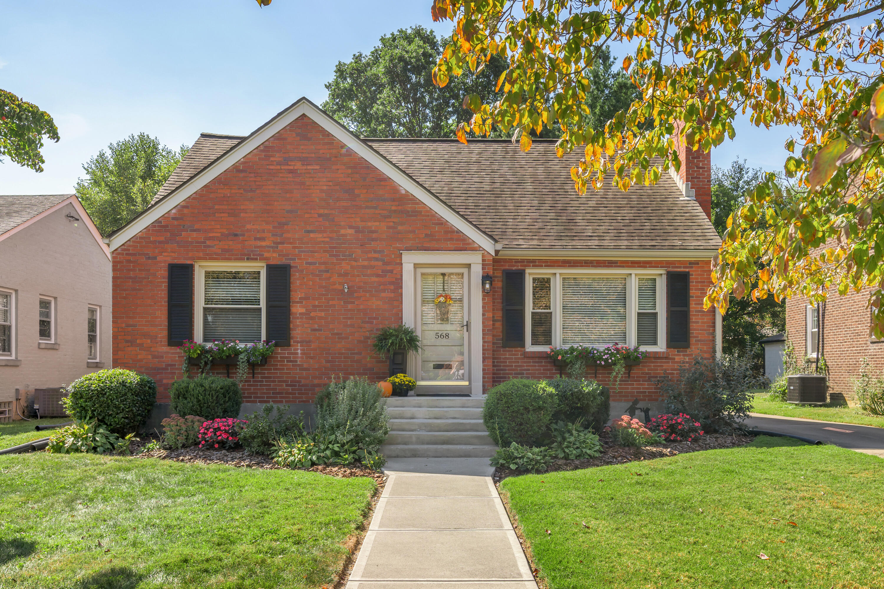 568 Mitchell Avenue Property Photo 1
