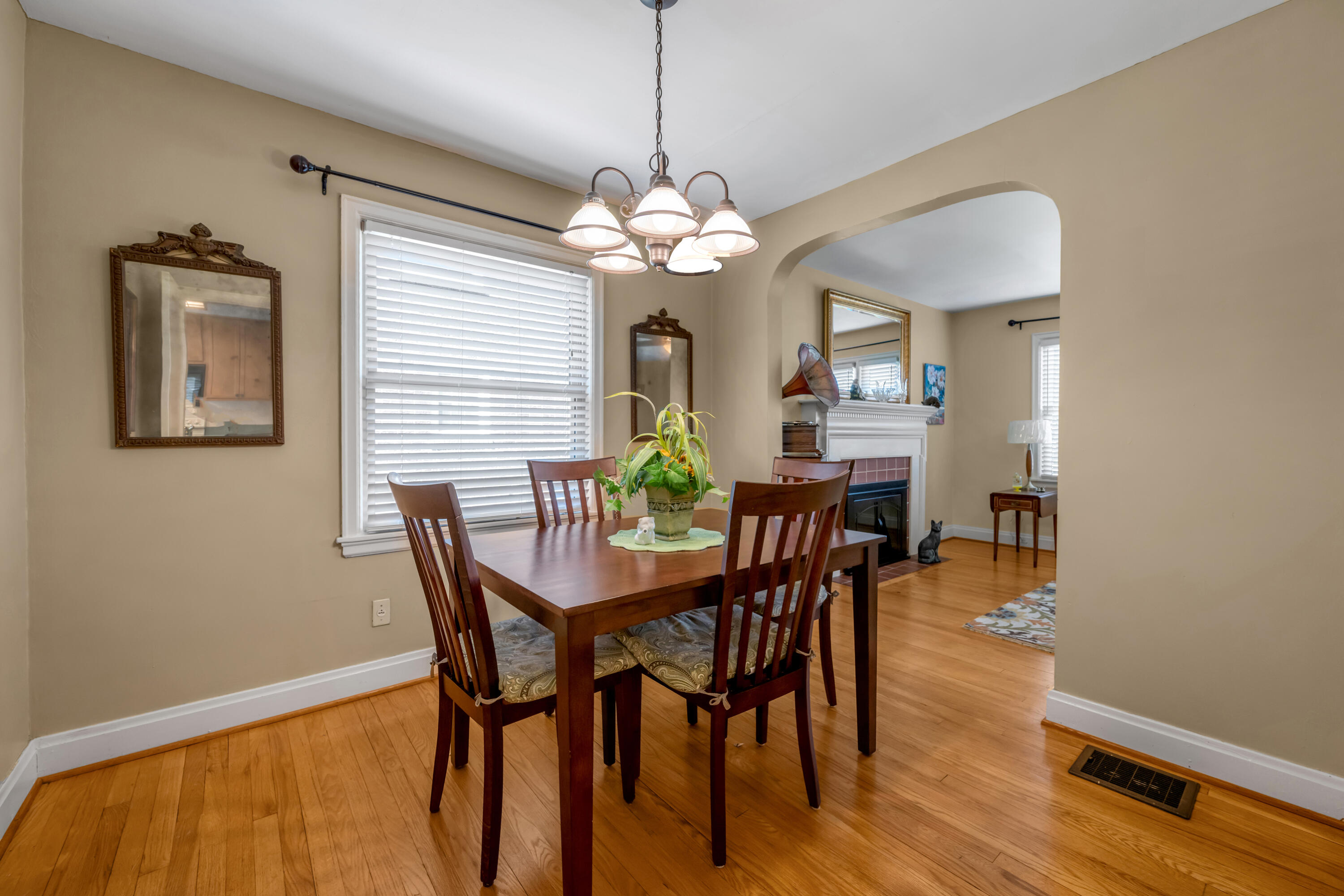 568 Mitchell Avenue Property Photo 10