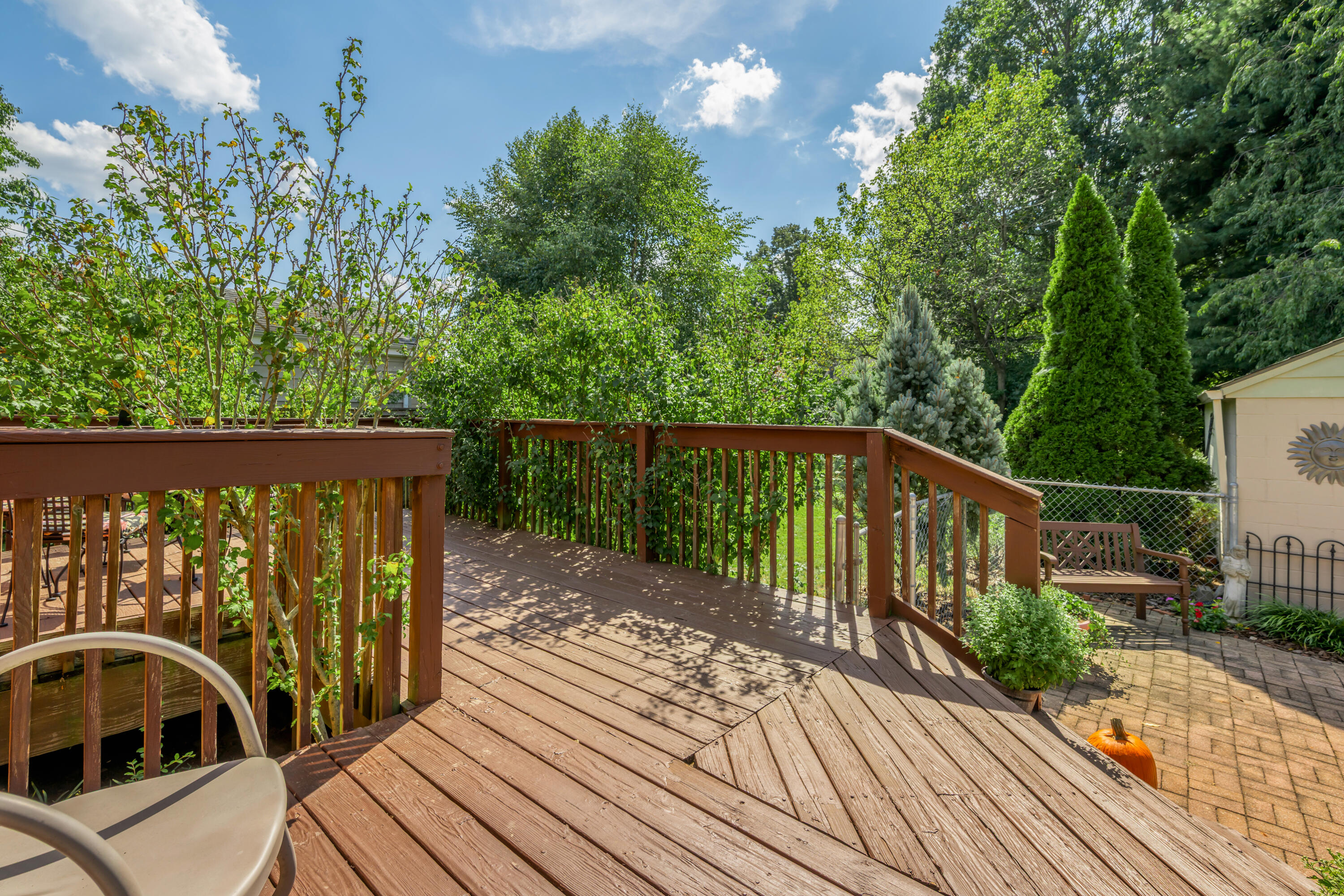 568 Mitchell Avenue Property Photo 38