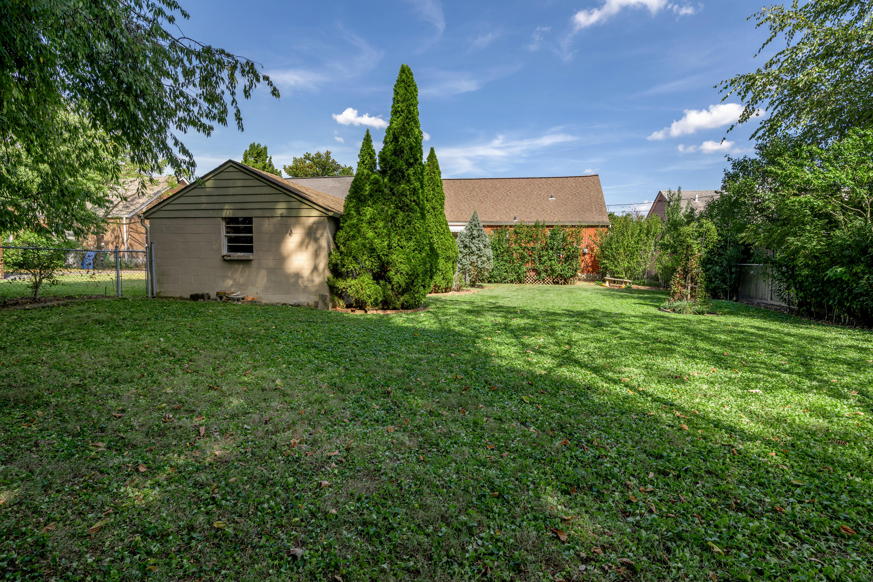 568 Mitchell Avenue Property Photo 49