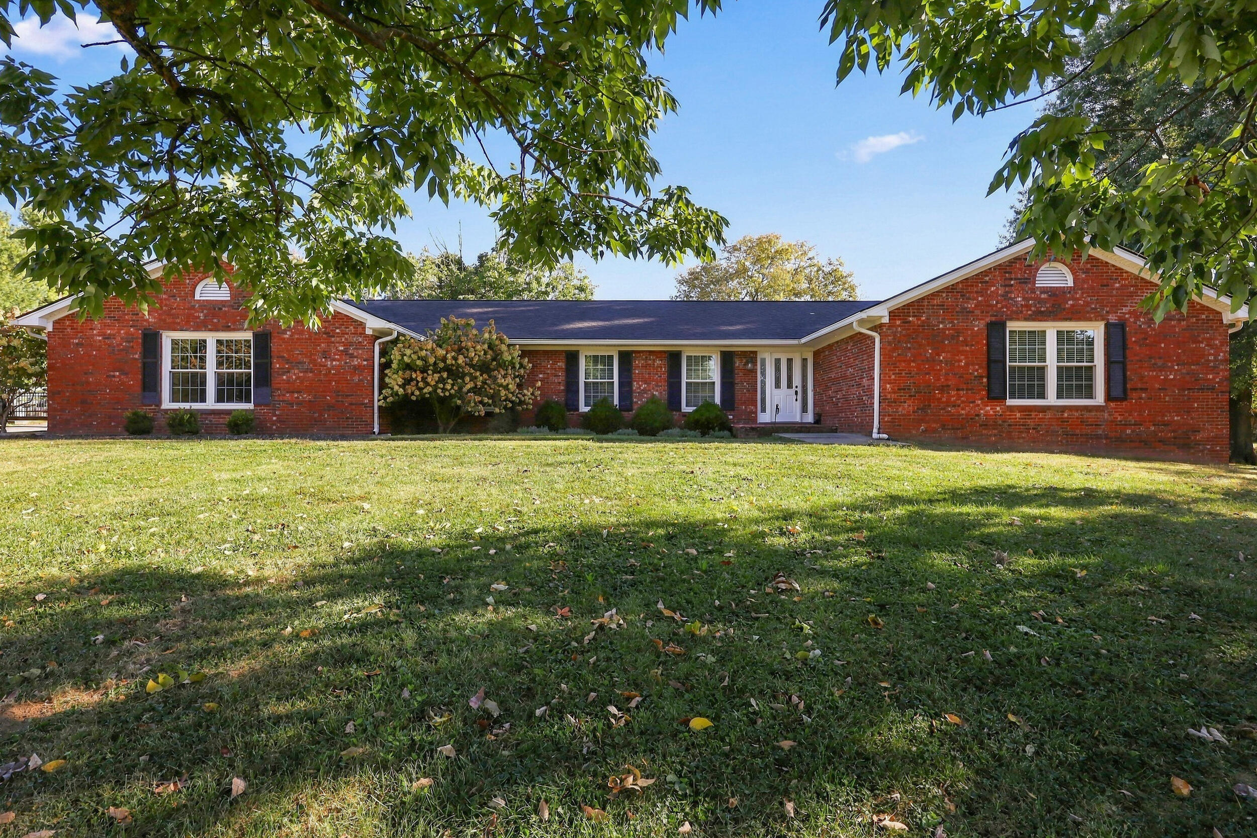 2828 Dan Patch Drive Property Photo 1