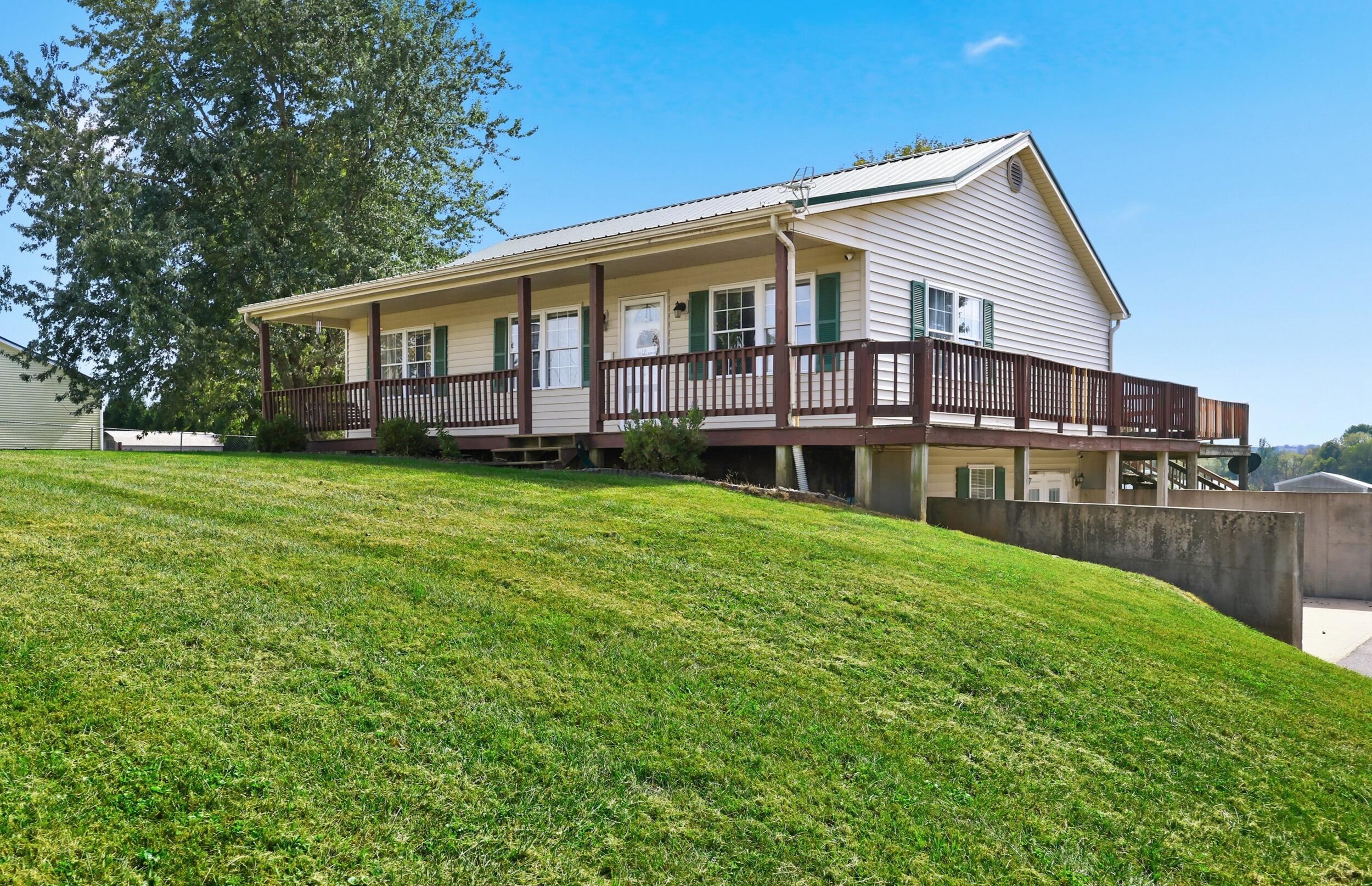 120 Maxey Valley Road Property Photo 2
