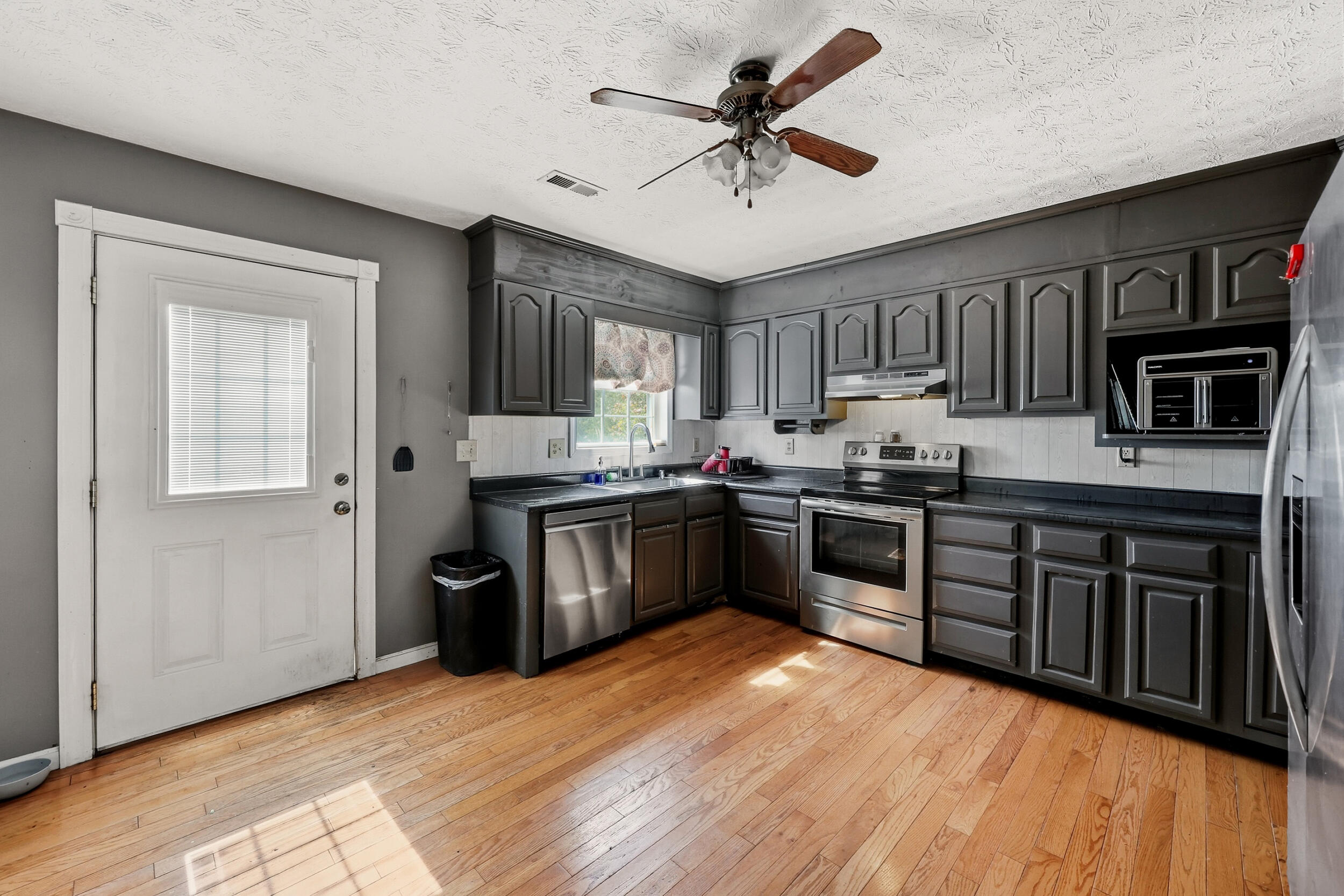 120 Maxey Valley Road Property Photo 7