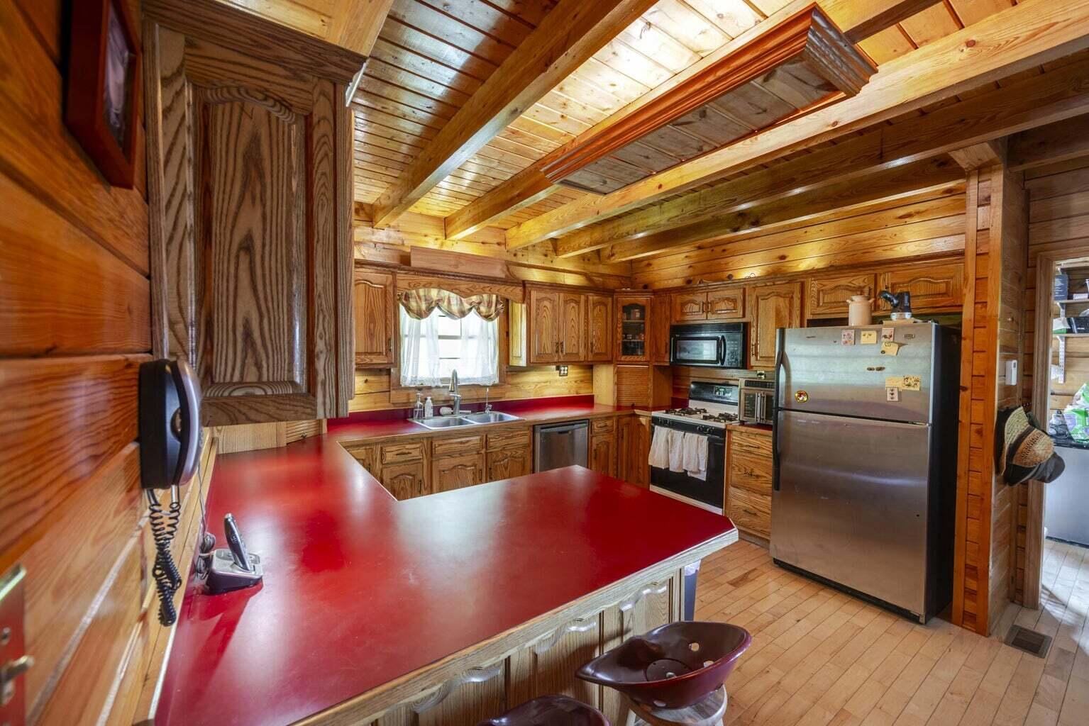 439 Elishas Creek Road Property Photo 9