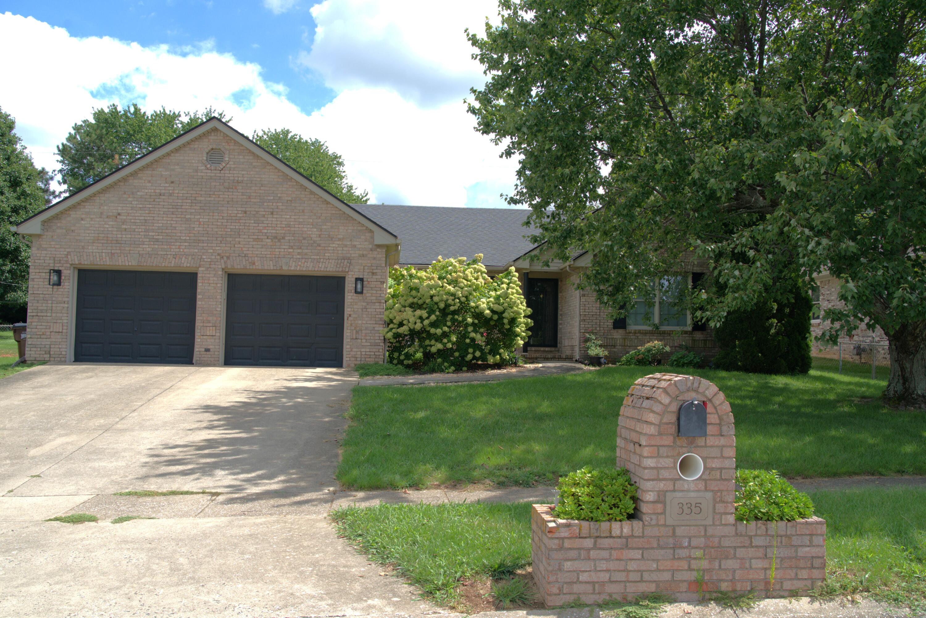 335 Colony Drive Property Photo 2