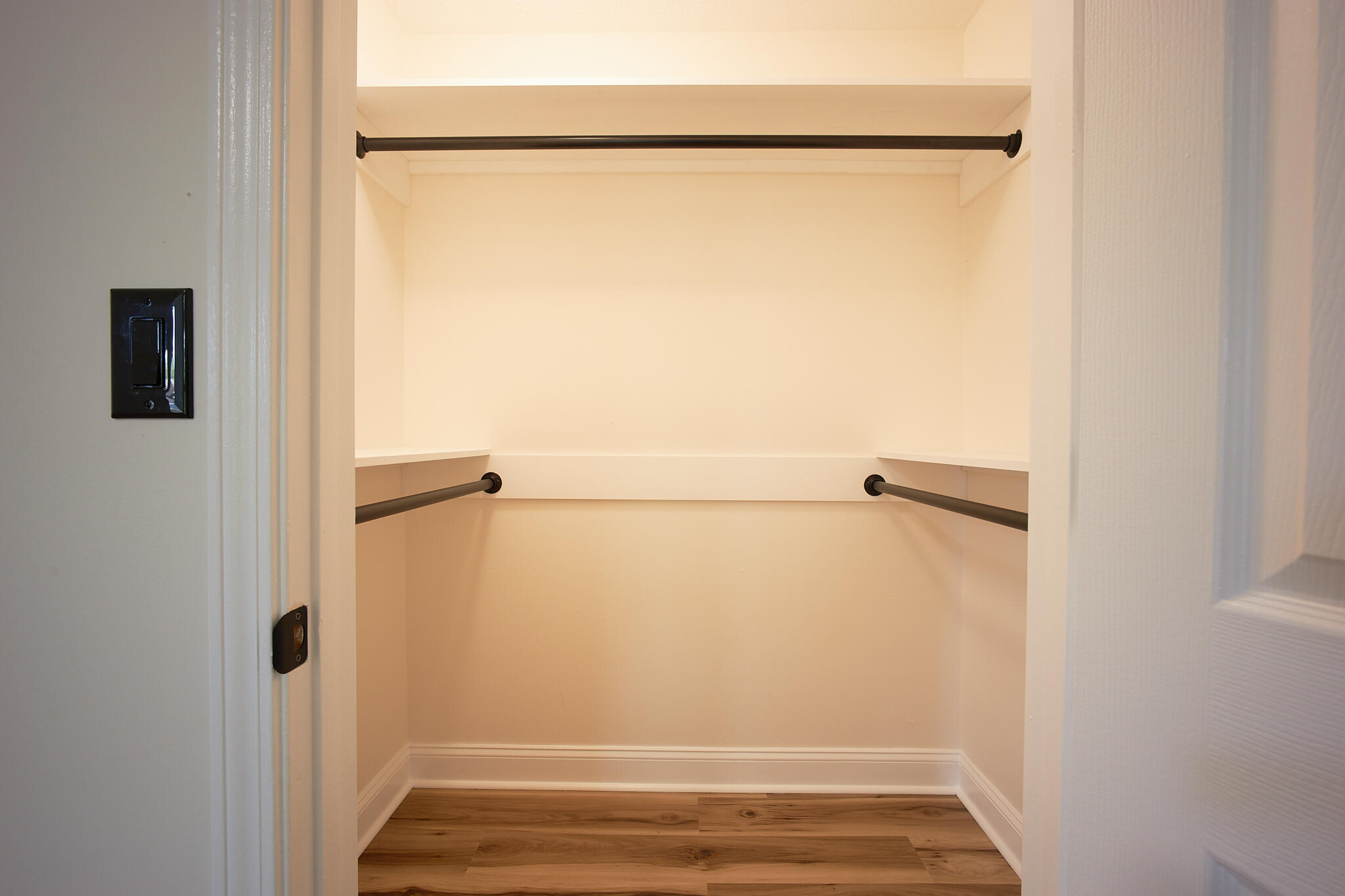 801 Woodspointe Way Property Photo 11