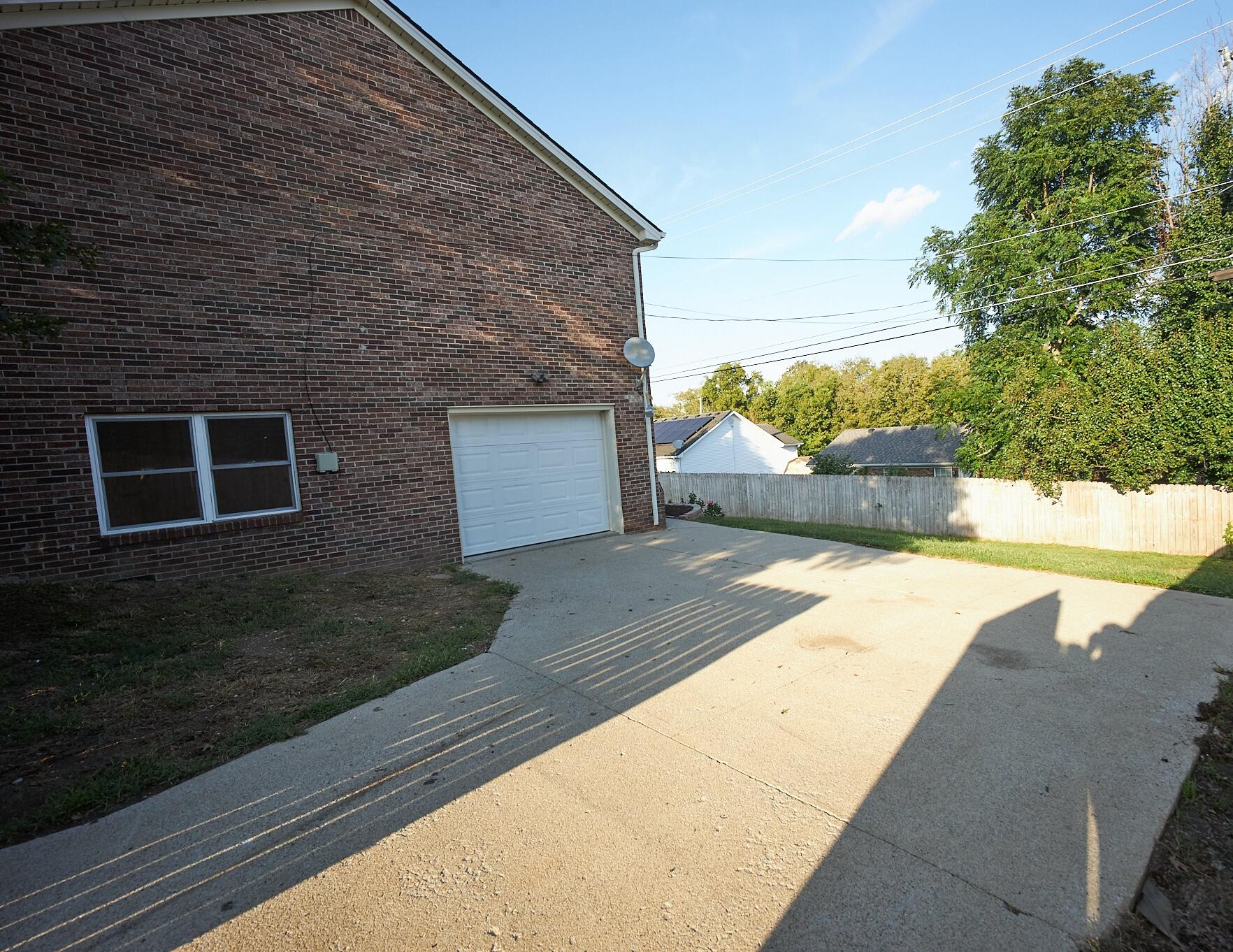 801 Woodspointe Way Property Photo 26