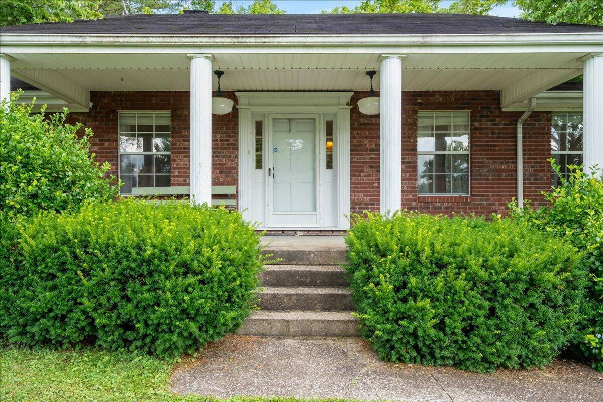 4475 Campton Road Property Photo 5