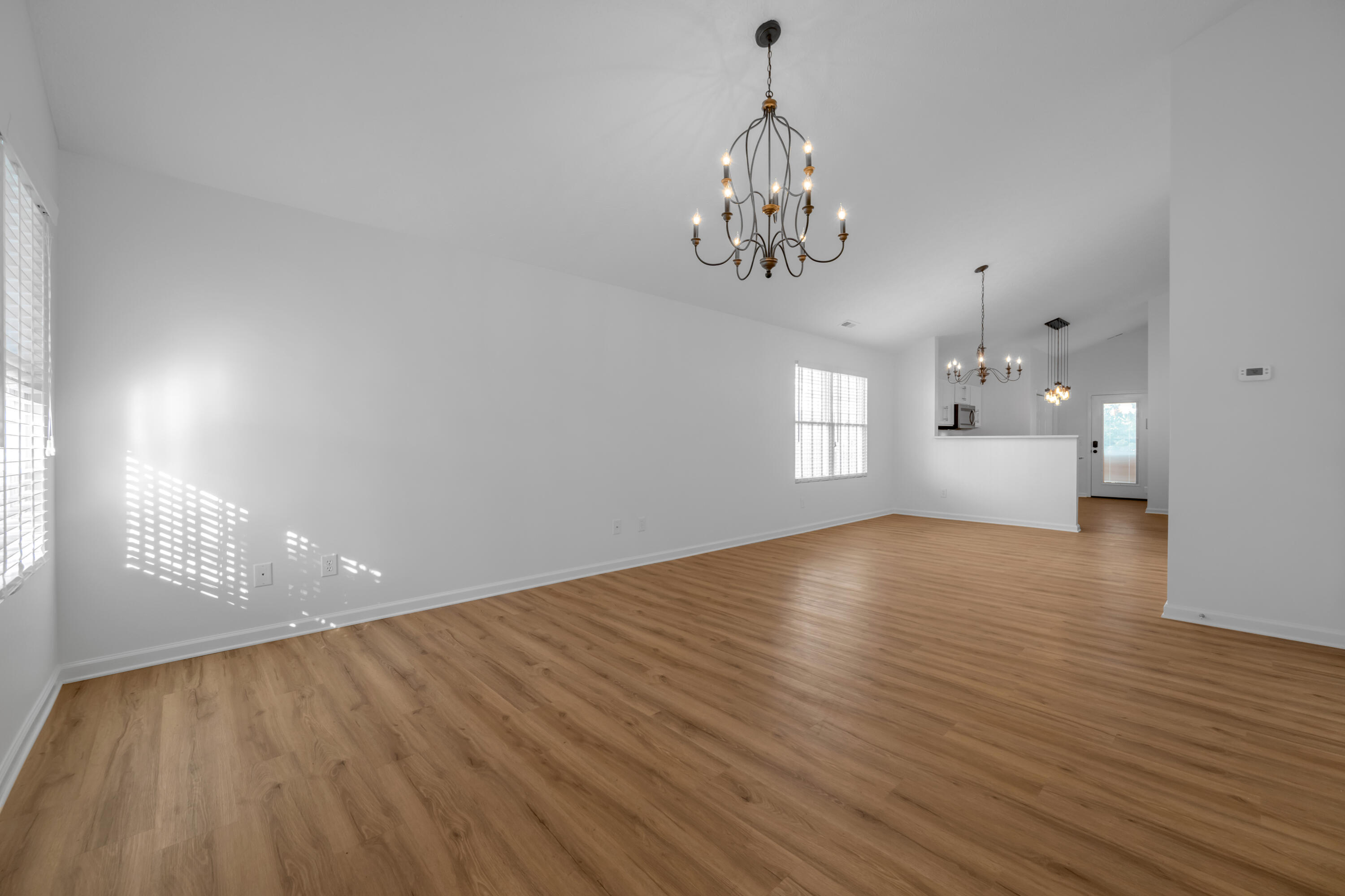 1037 Lemon Rue Way Property Photo 7