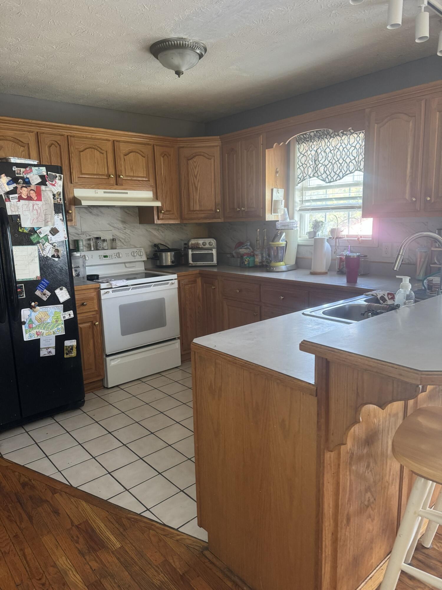 3380 Old Calvary Pike Property Photo 5