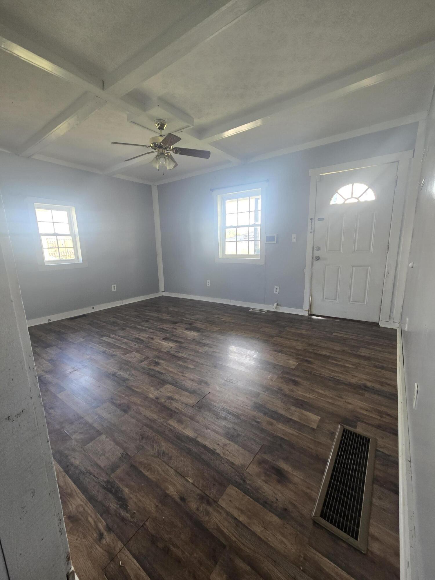 473 E Office Street Property Photo 11