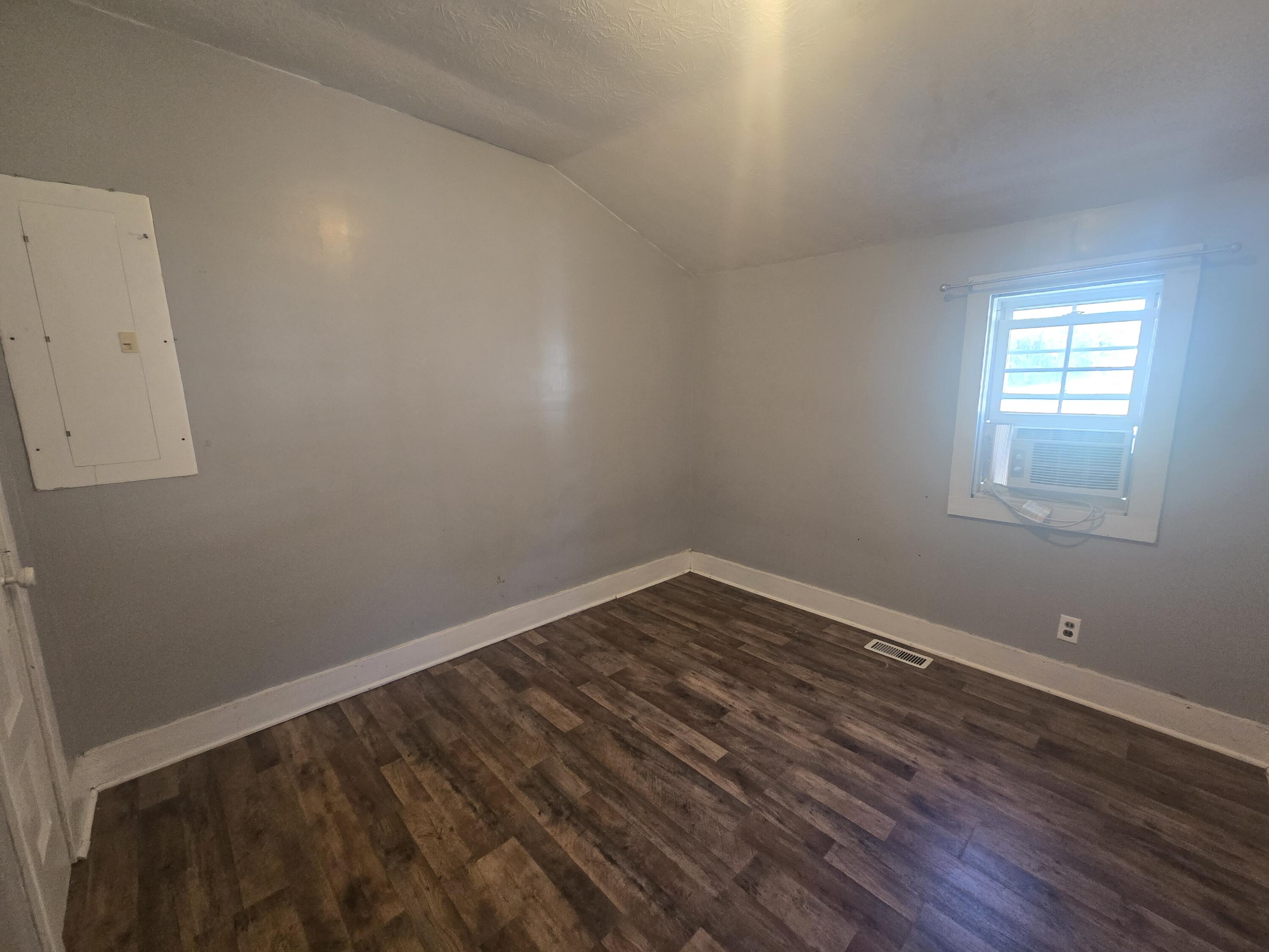 473 E Office Street Property Photo 20