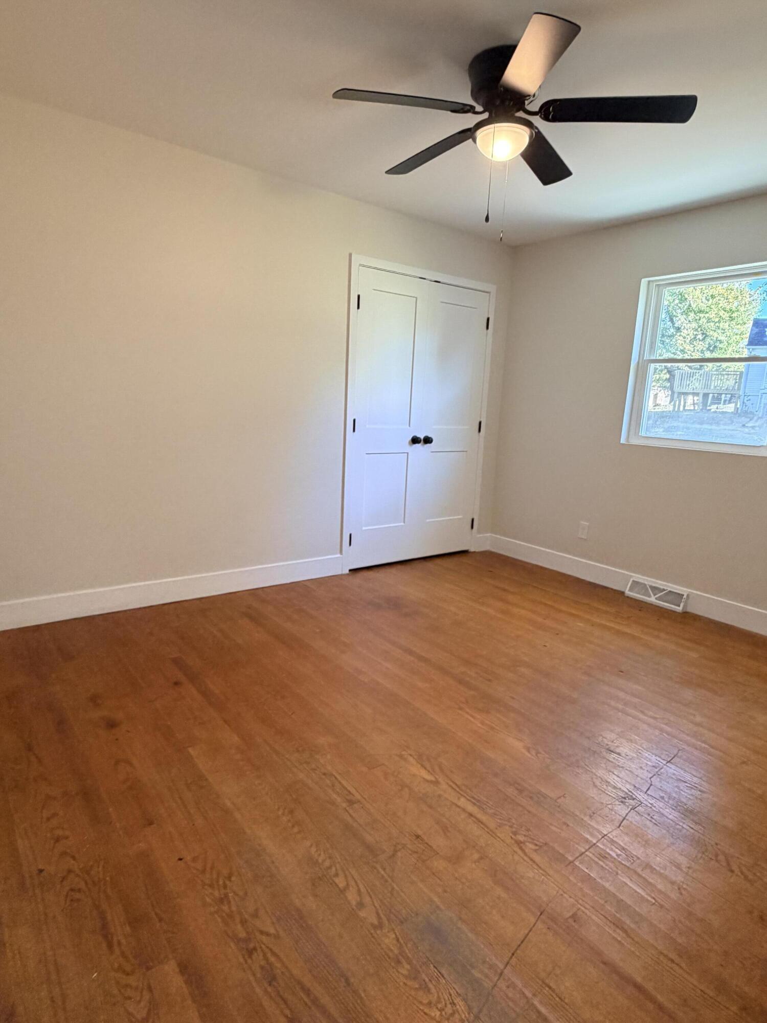 203 Cowden Court Property Photo 8