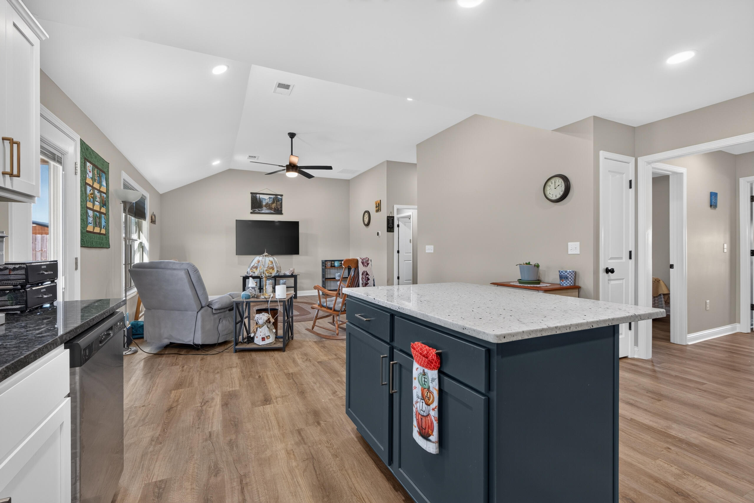 205 Brook Cove Property Photo 13