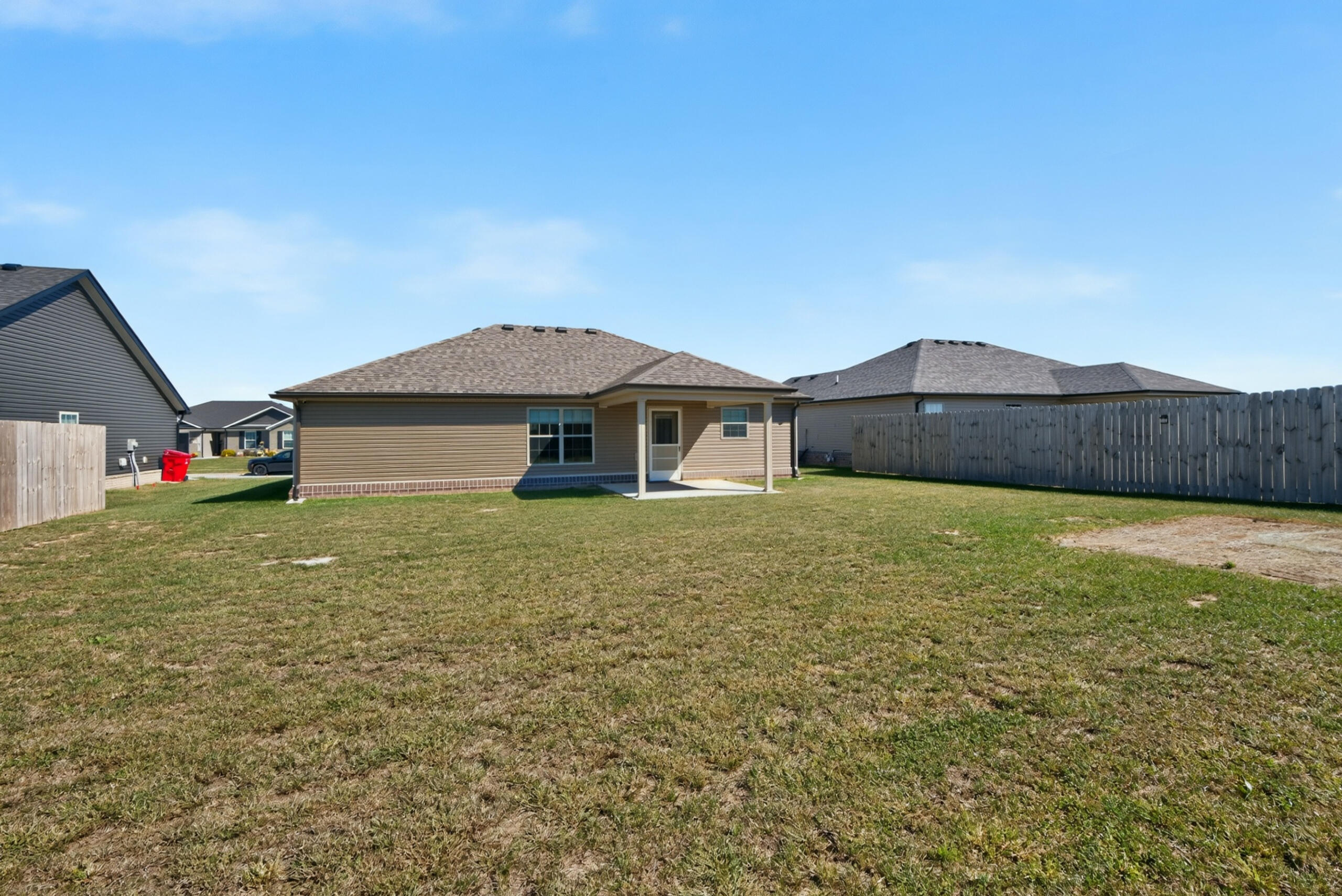 205 Brook Cove Property Photo 27