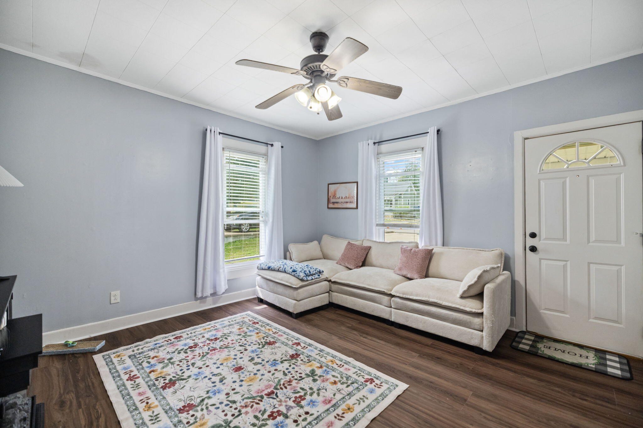 215 Antwerp Avenue Property Photo 26