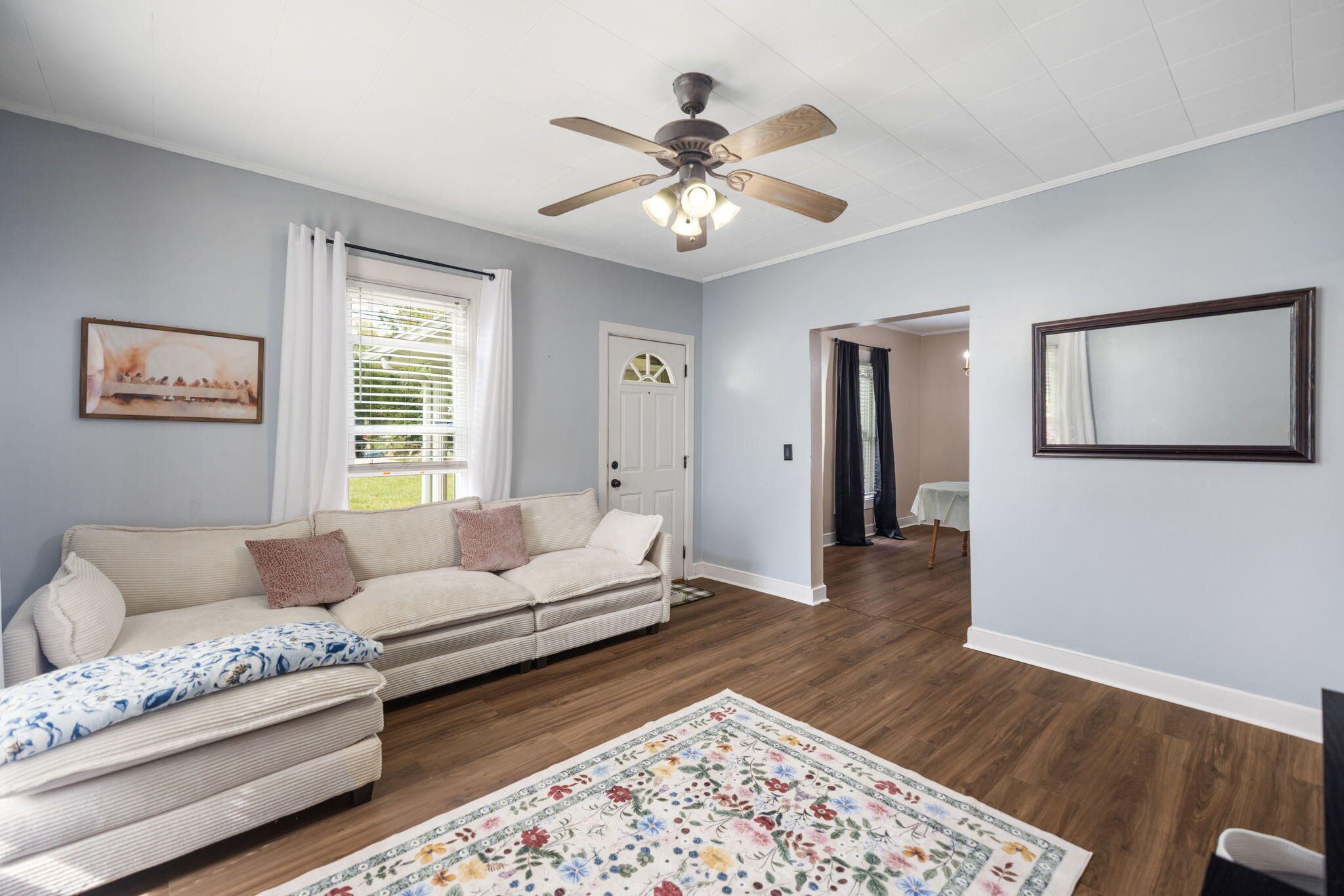 215 Antwerp Avenue Property Photo 29