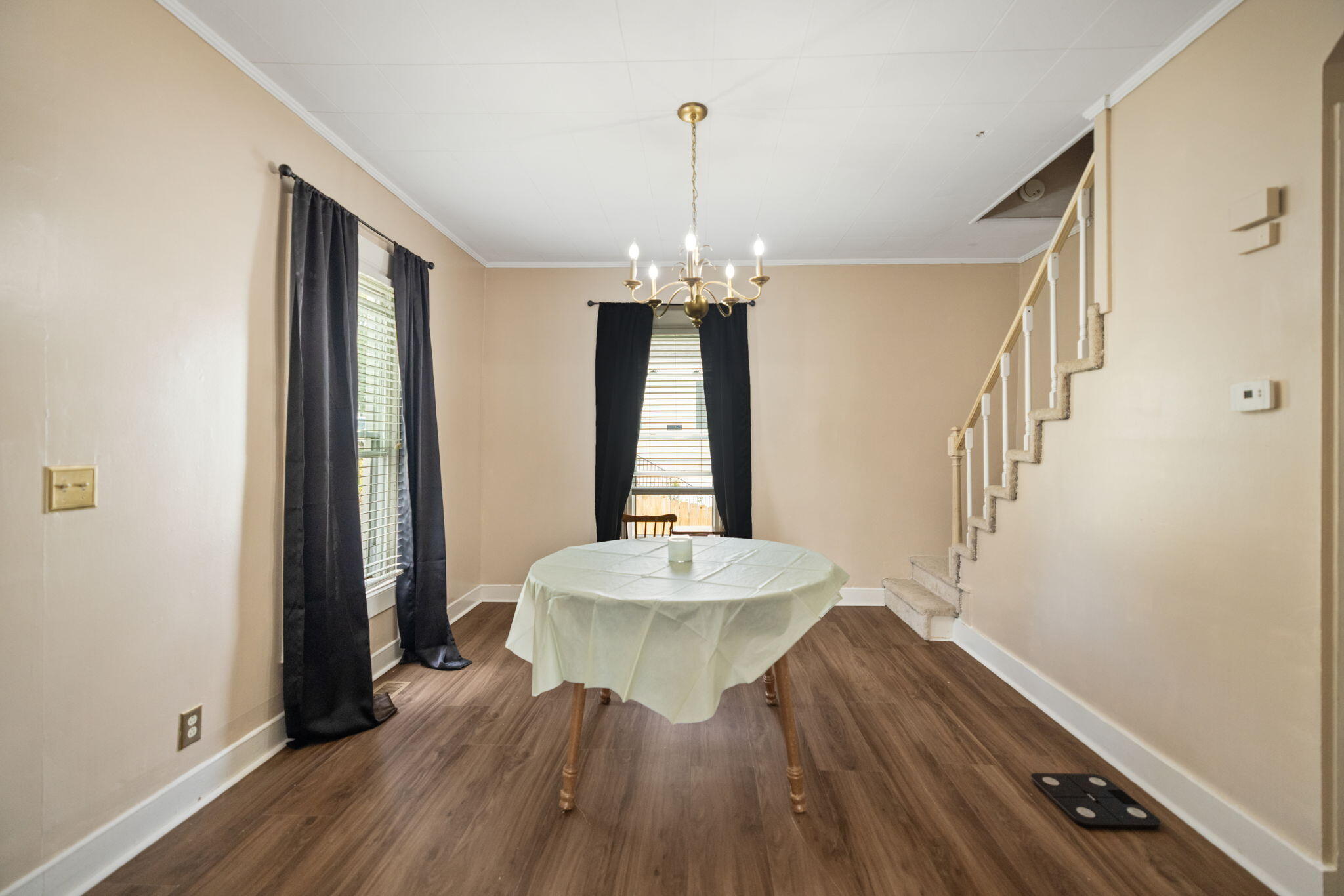 215 Antwerp Avenue Property Photo 30