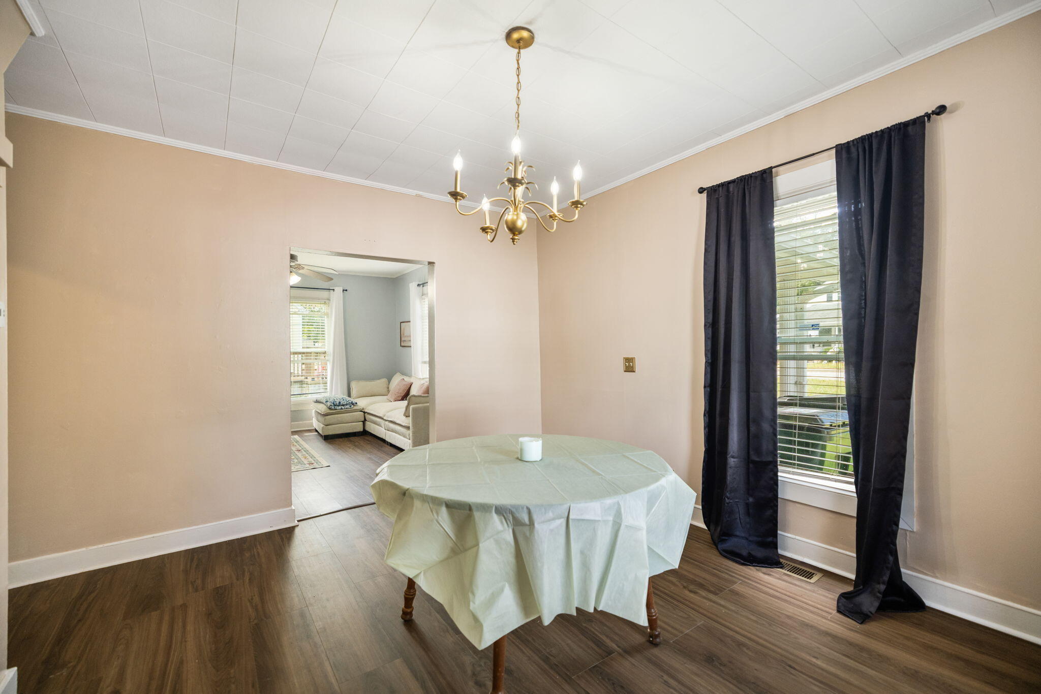 215 Antwerp Avenue Property Photo 31