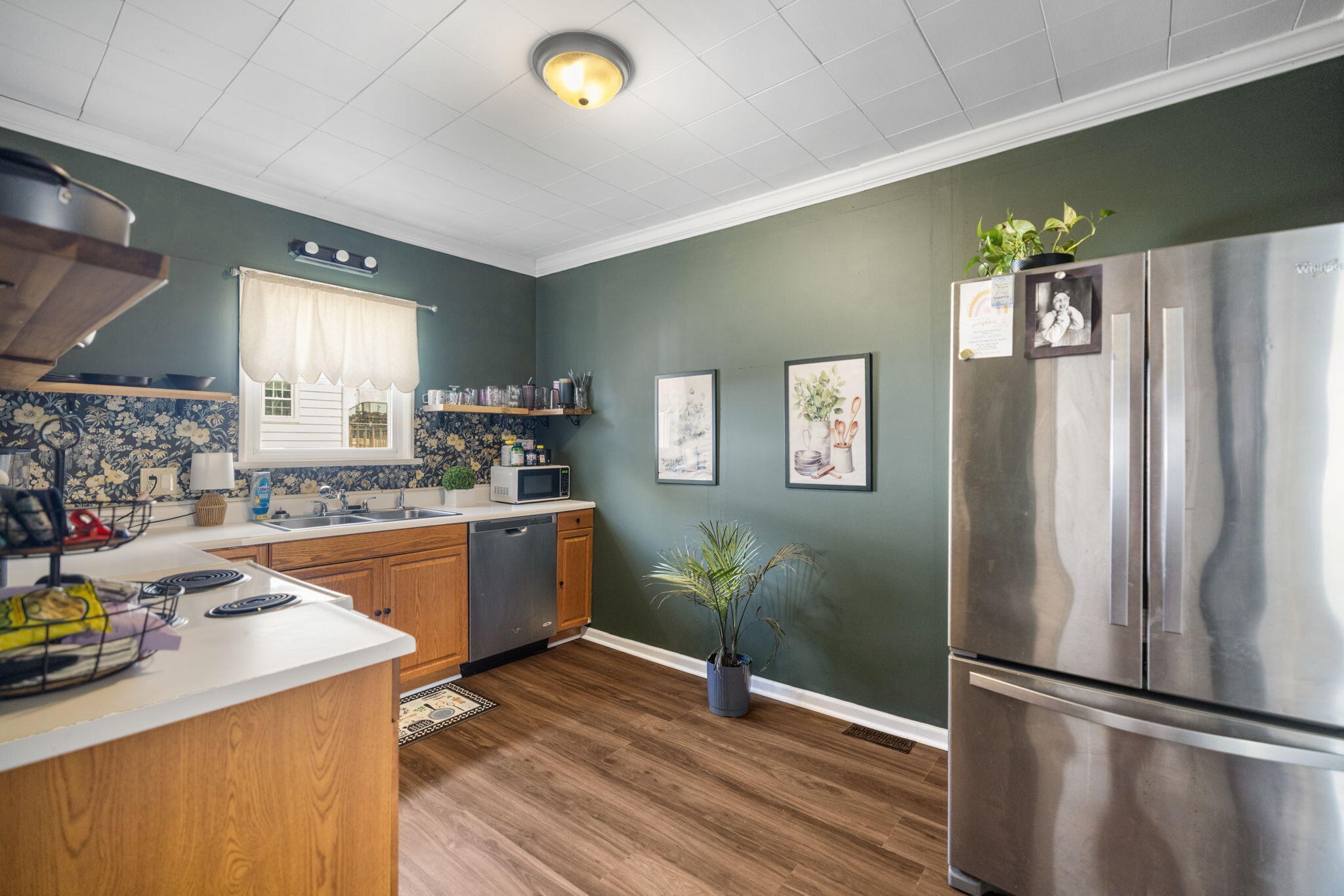 215 Antwerp Avenue Property Photo 35