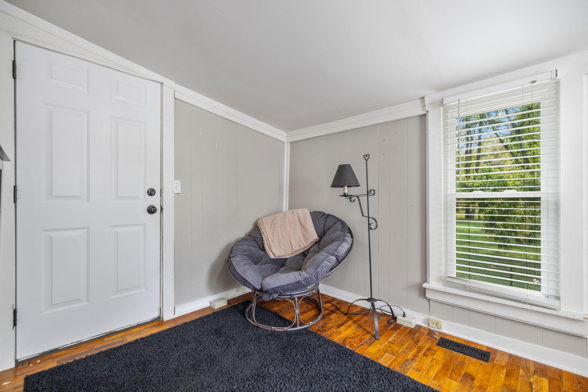 215 Antwerp Avenue Property Photo 42