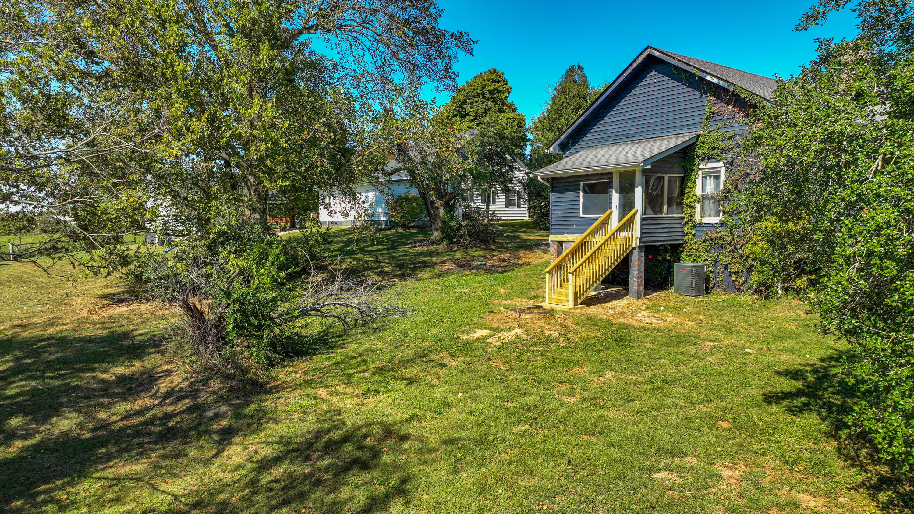 682 Copperhead Road Property Photo 19