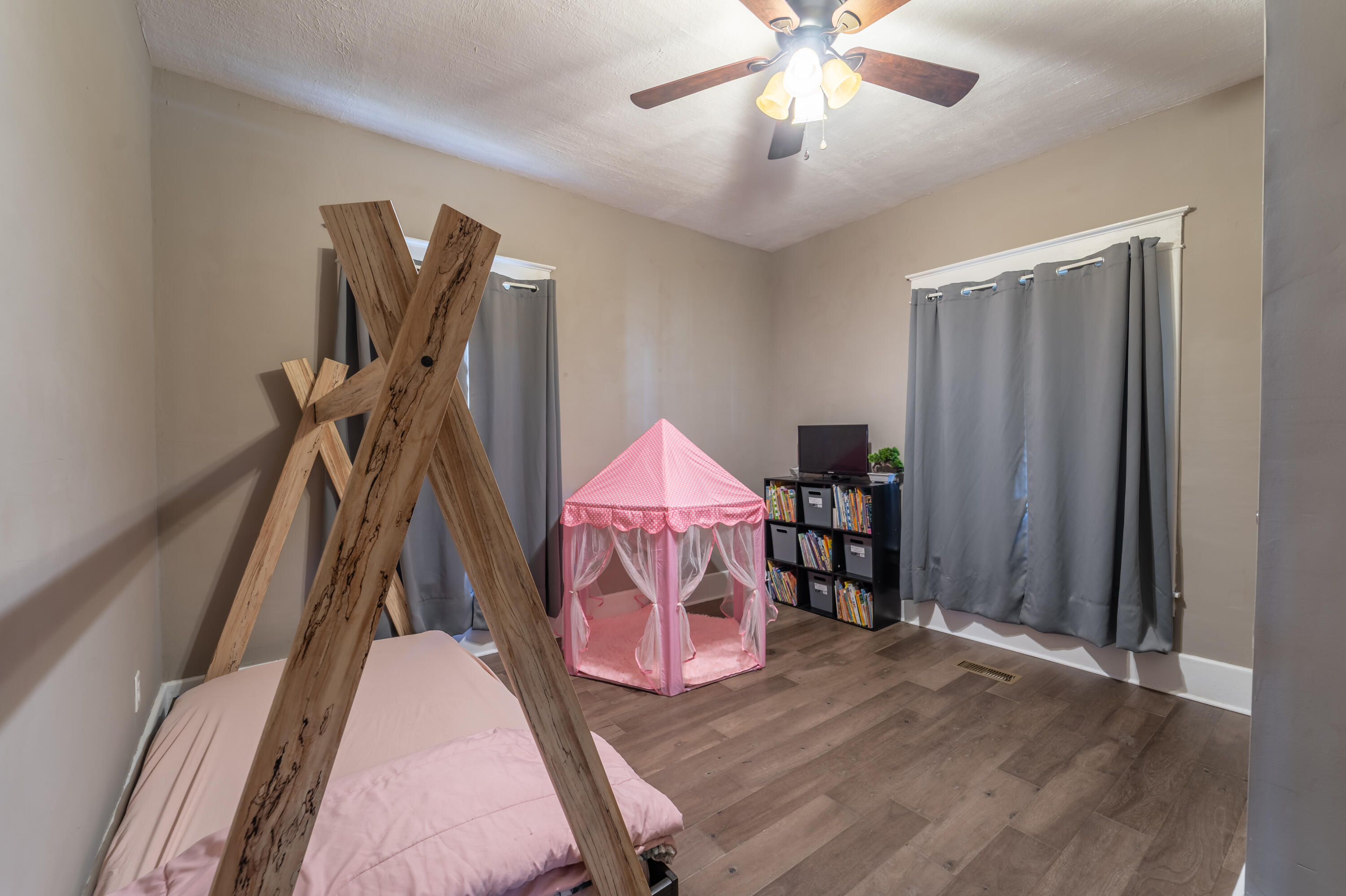 682 Copperhead Road Property Photo 29