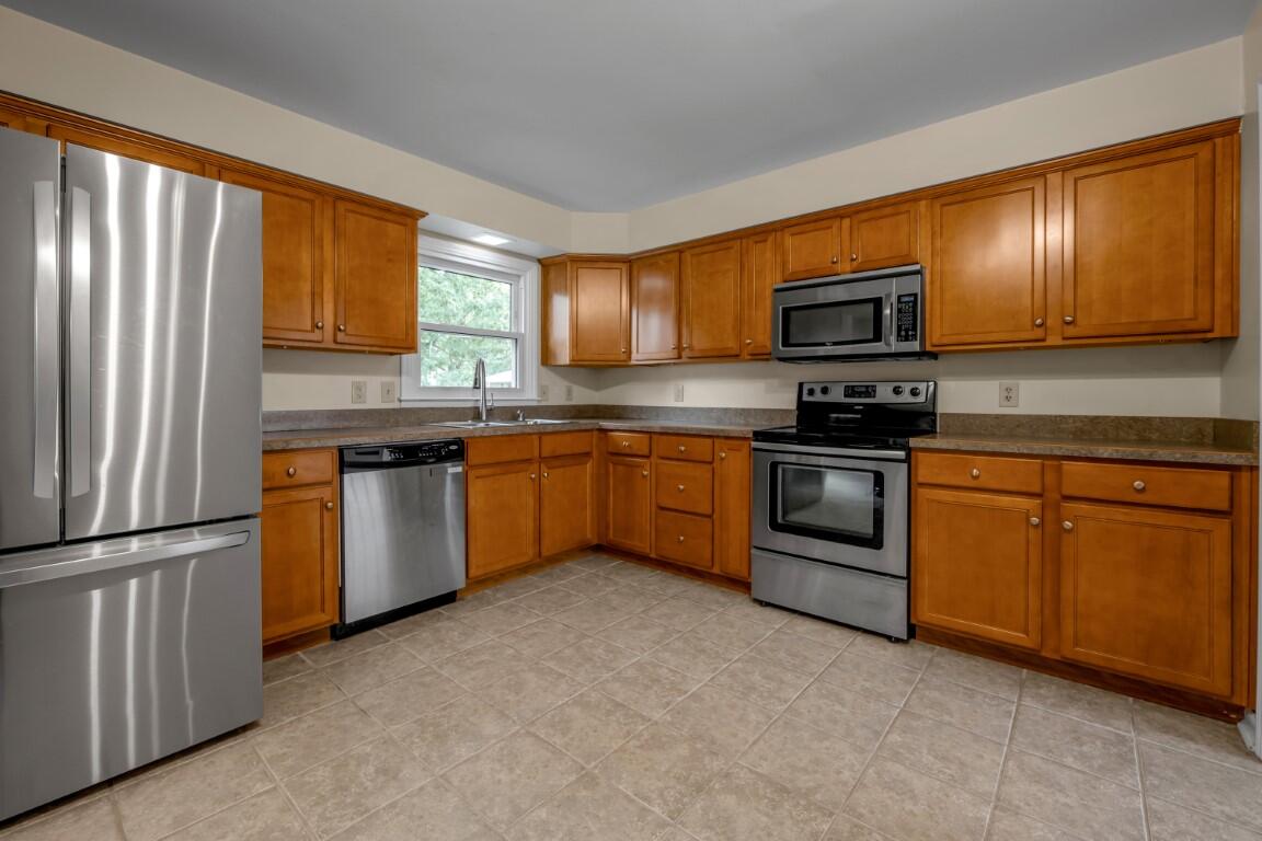 3509 Mellinocket Court Property Photo 9
