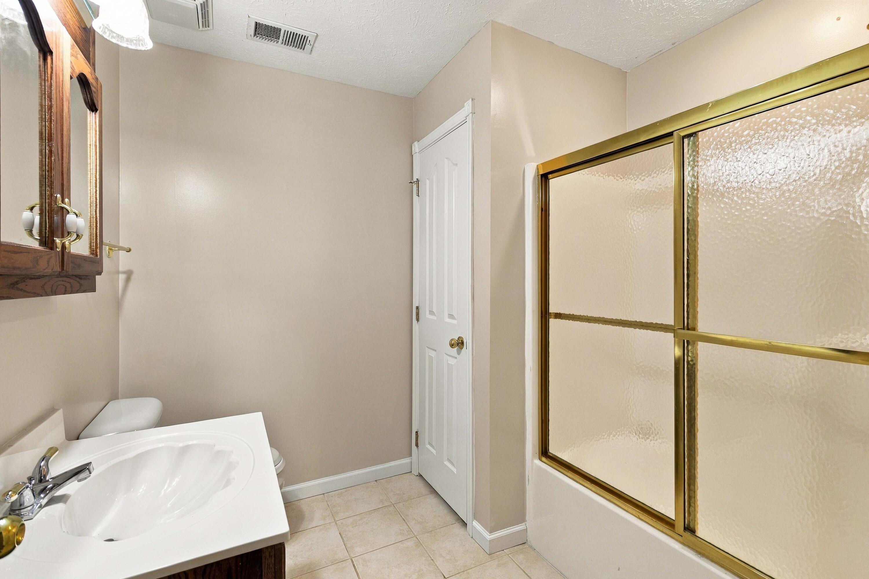 177 General Cleburne Drive Property Photo 46