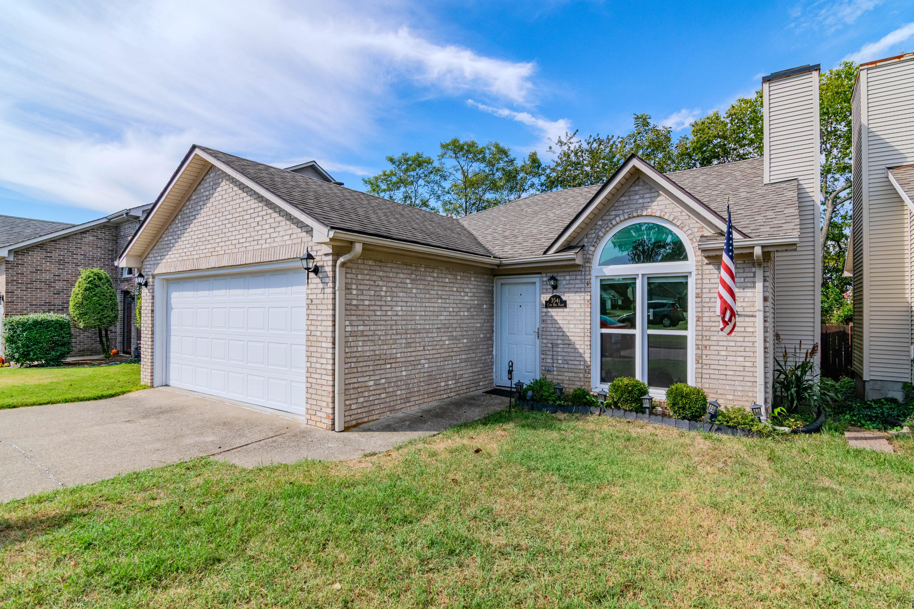 3541 Cave Hill Place Property Photo 2