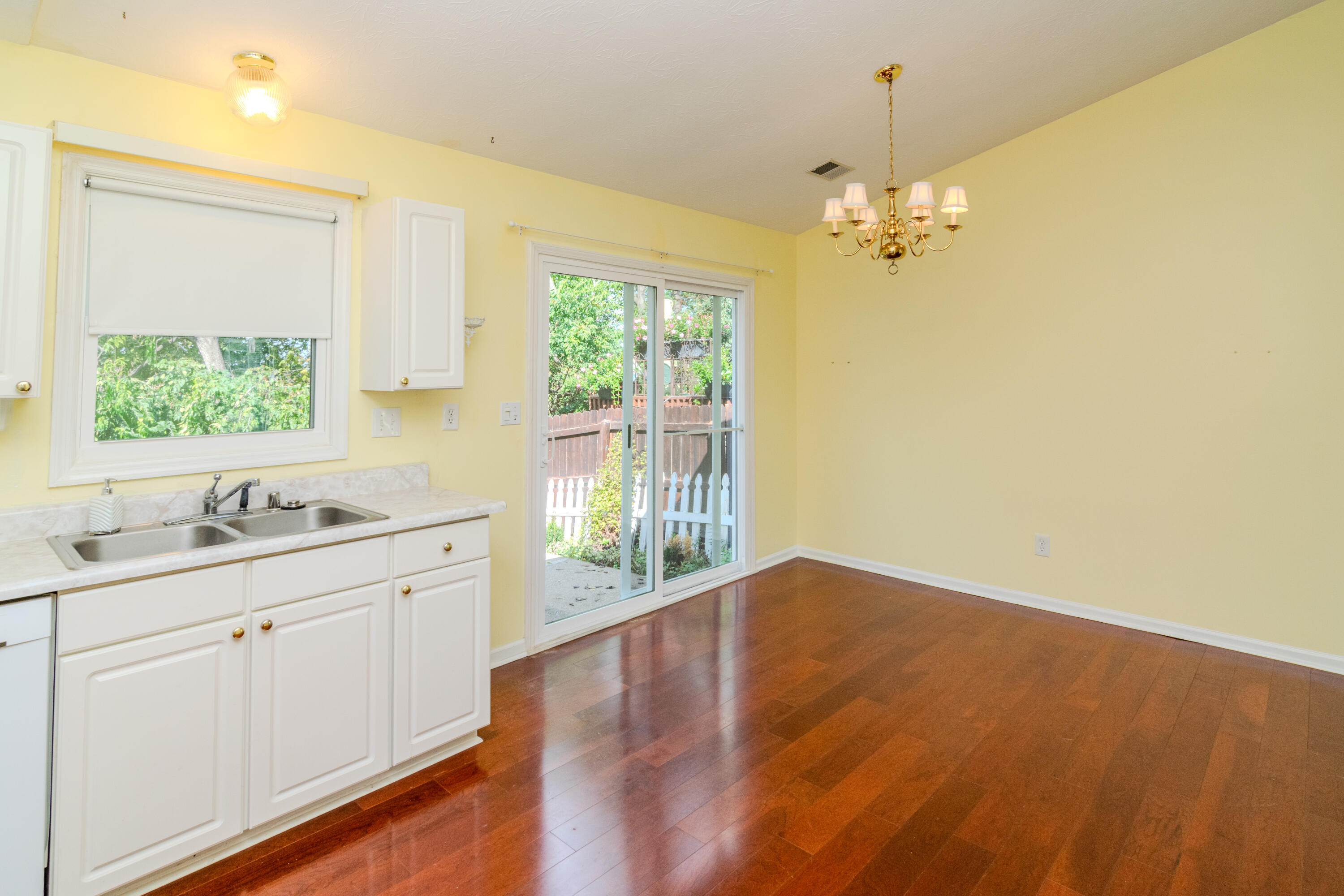 3541 Cave Hill Place Property Photo 11