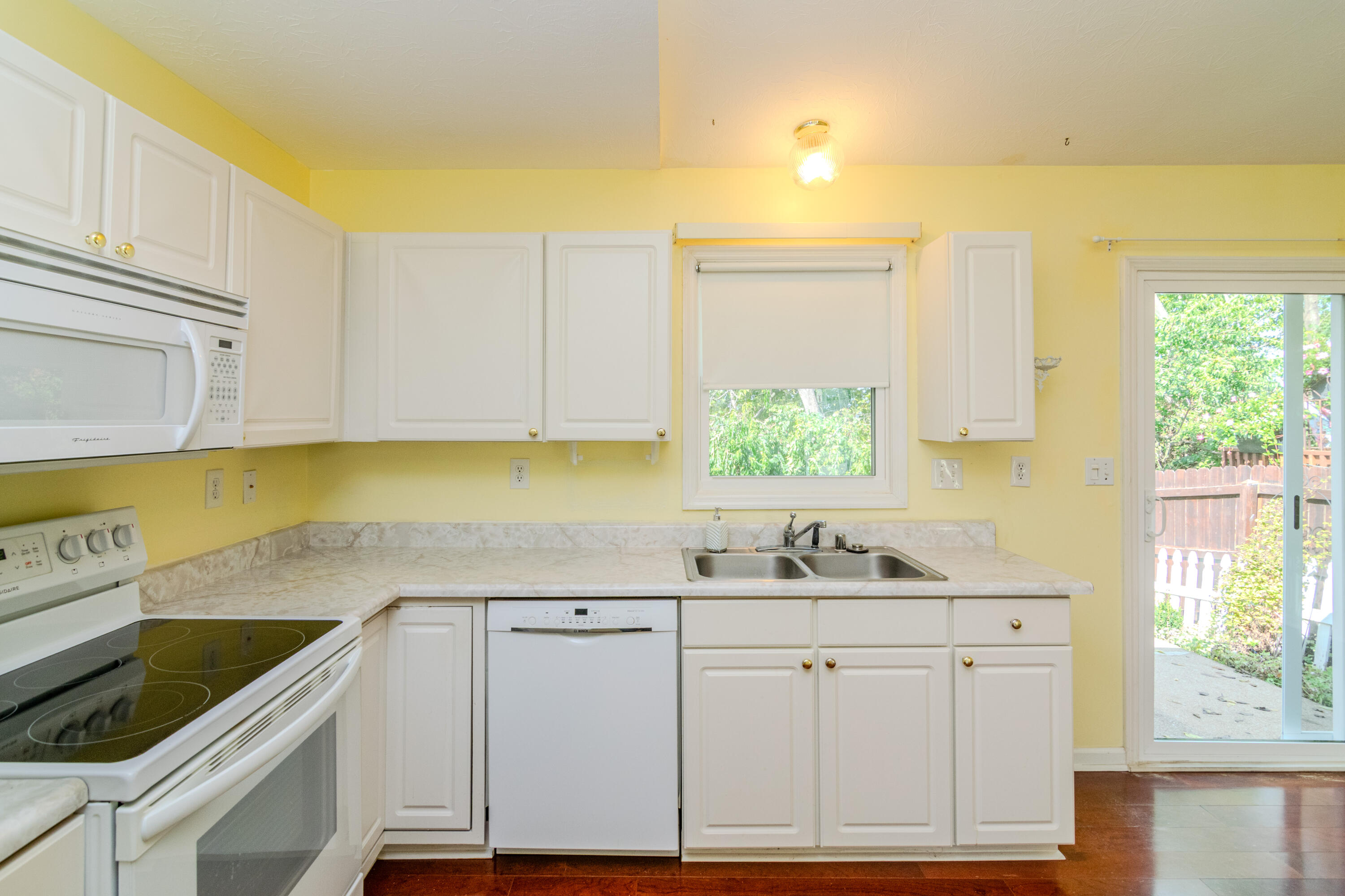 3541 Cave Hill Place Property Photo 12