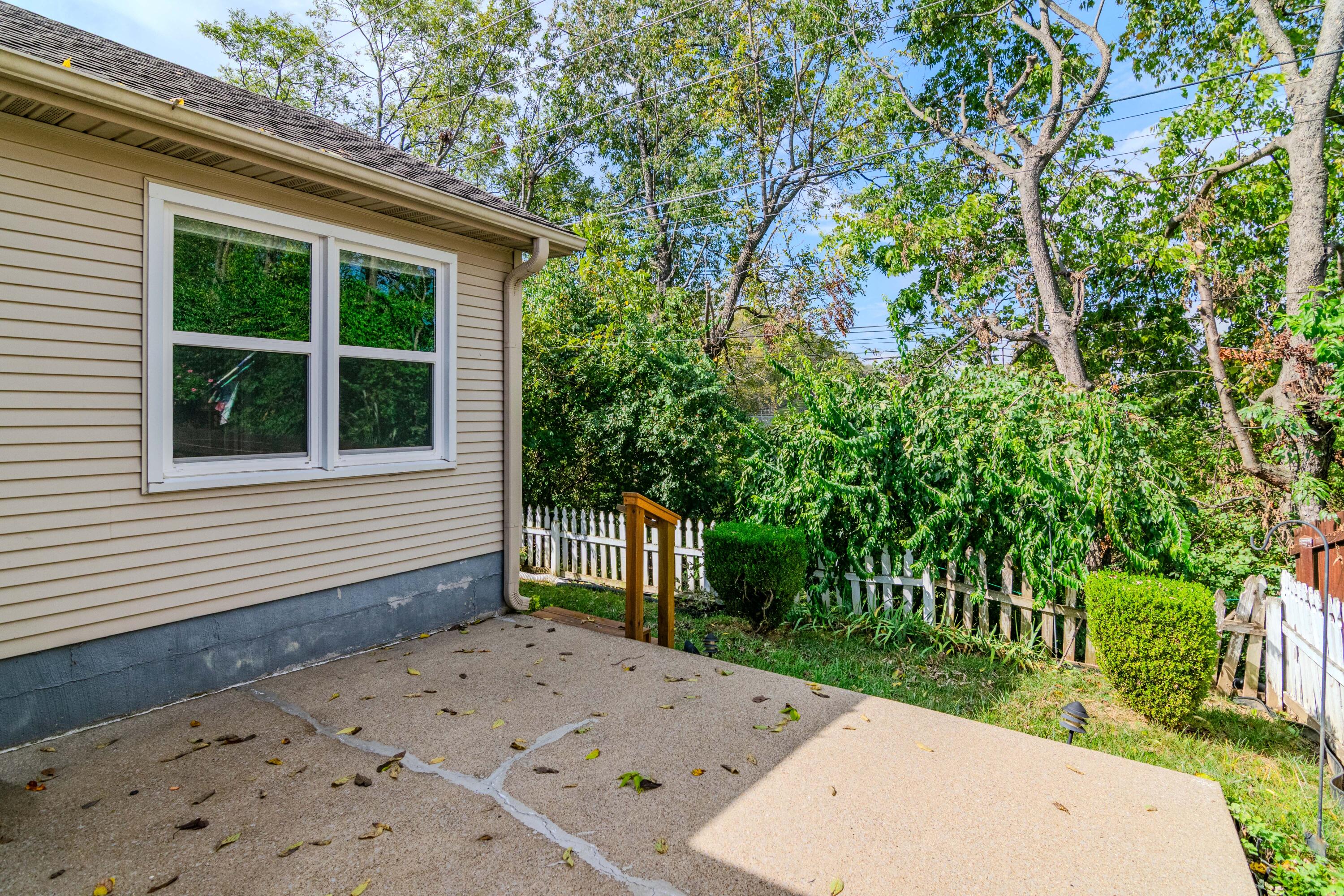 3541 Cave Hill Place Property Photo 32