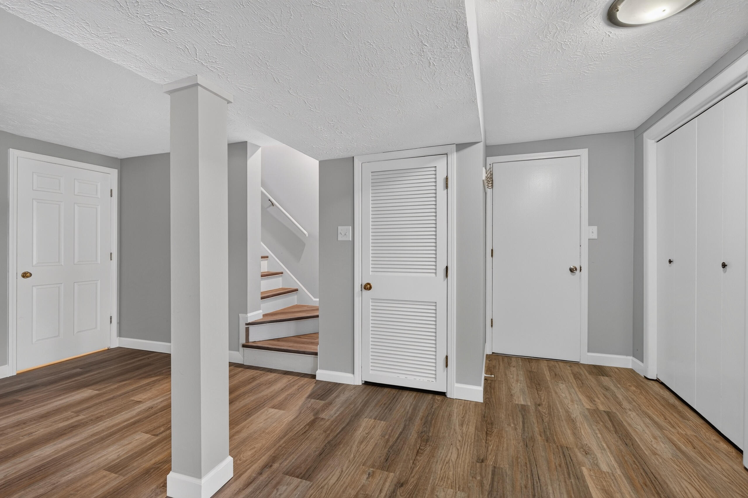 3905 Sundart Drive Property Photo 30