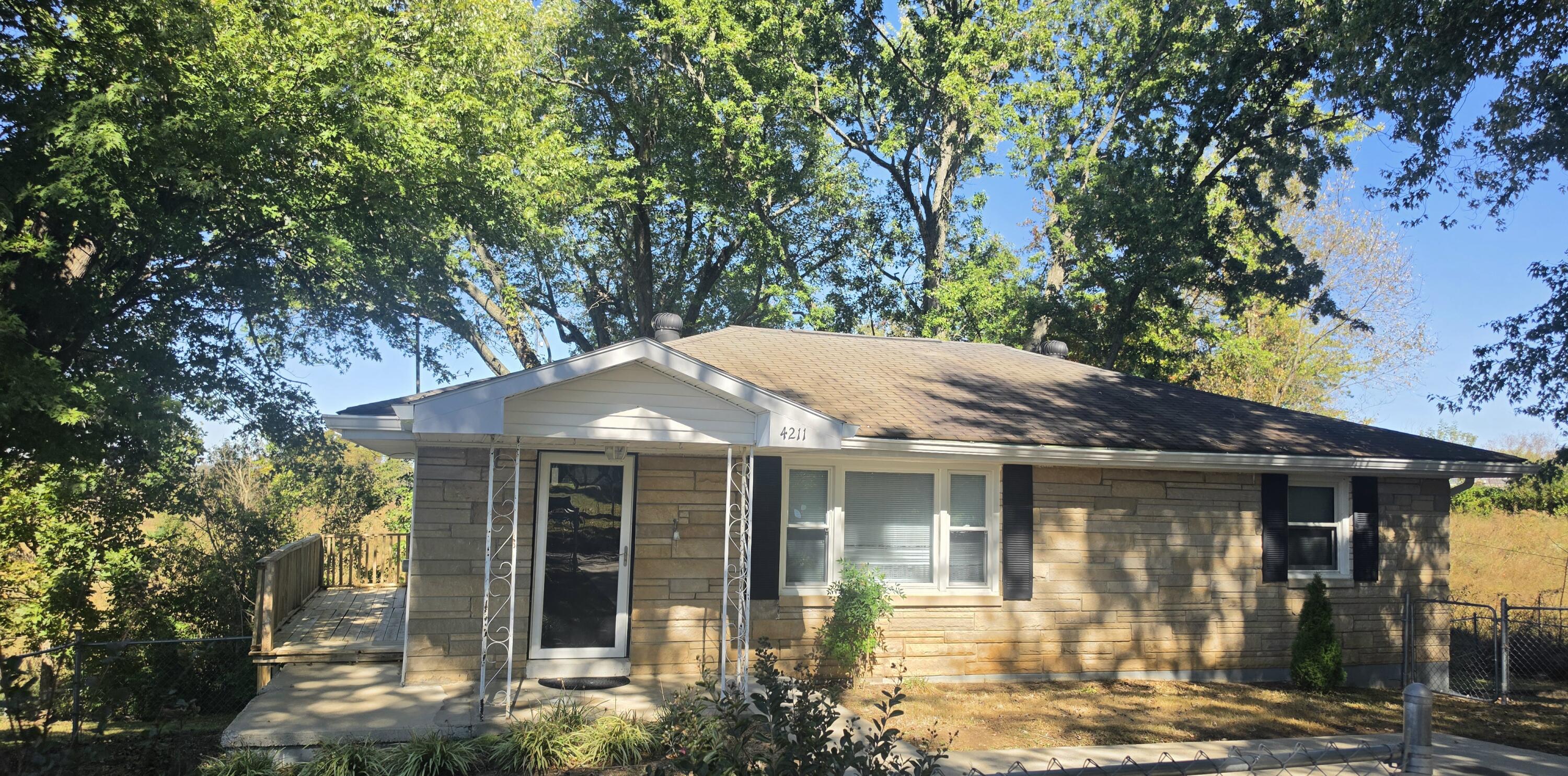 4211 Junior Street Property Photo 1