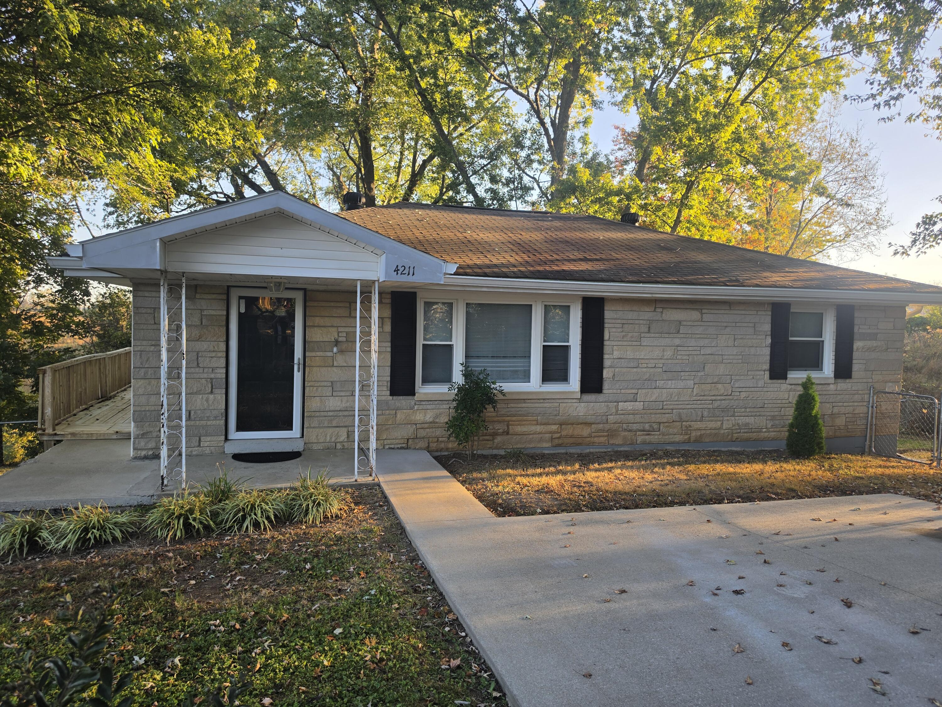 4211 Junior Street Property Photo 1