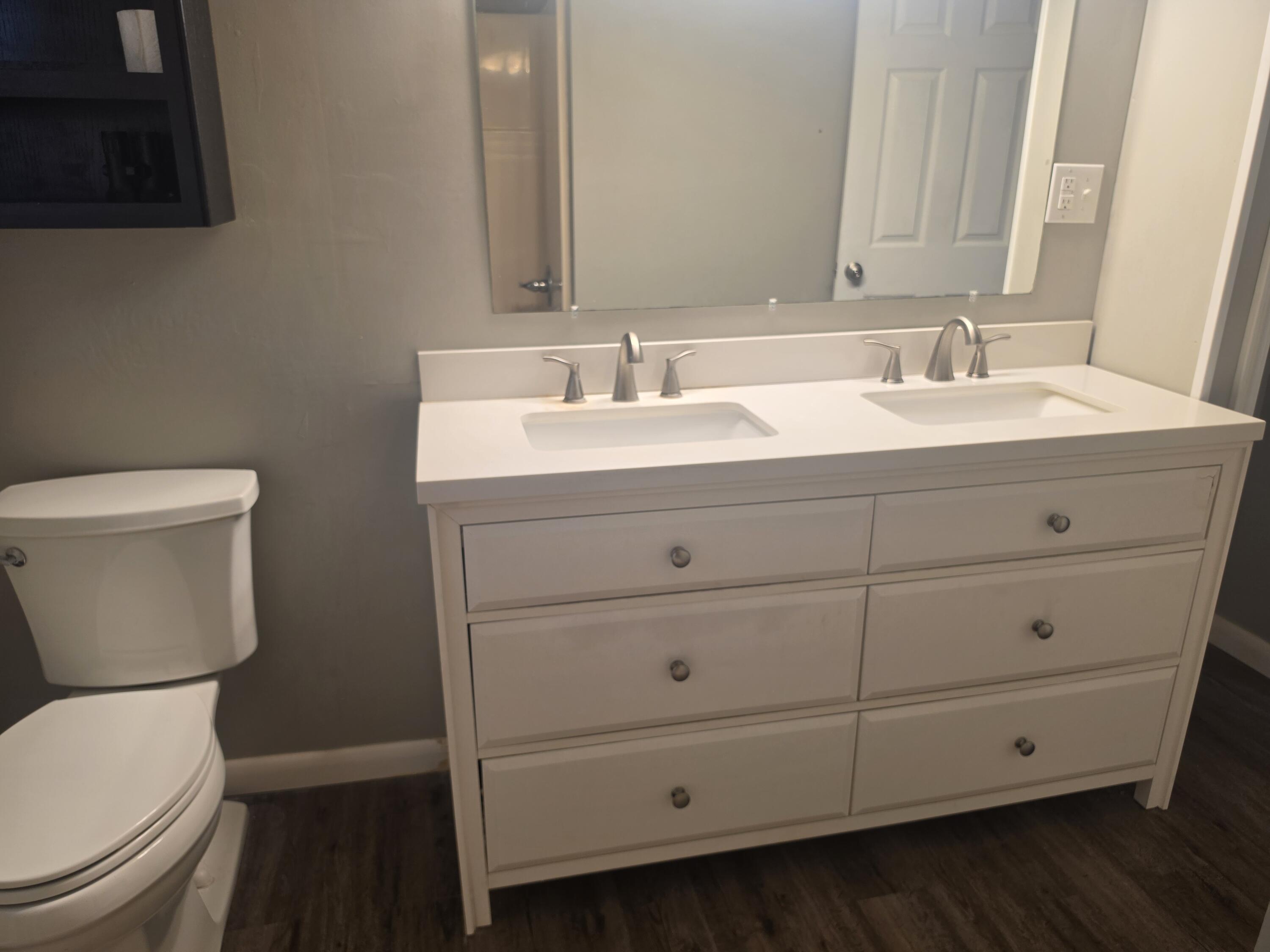 4211 Junior Street Property Photo 13