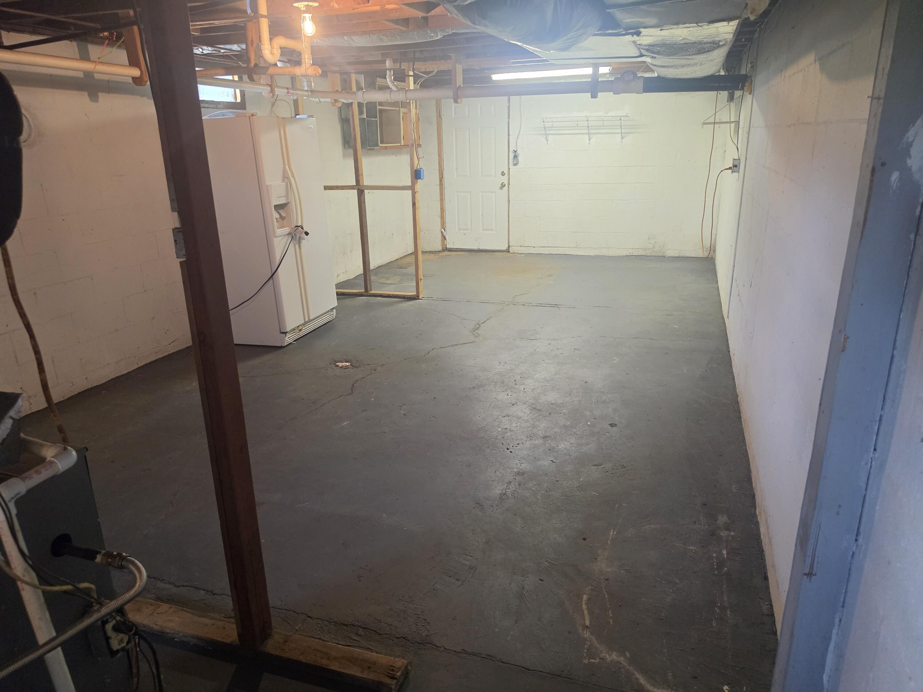 4211 Junior Street Property Photo 17