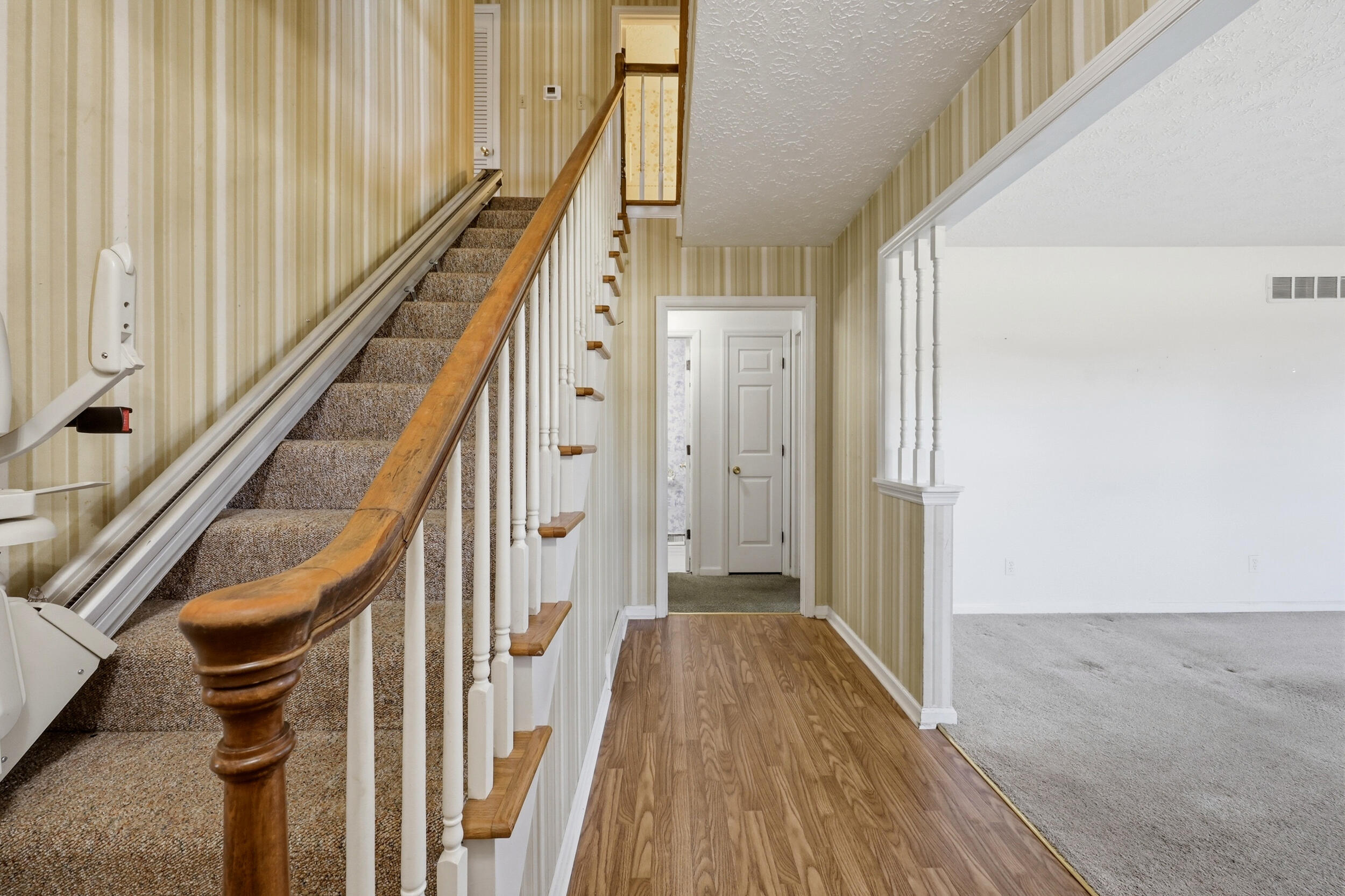109 Dogwood Court Property Photo 5