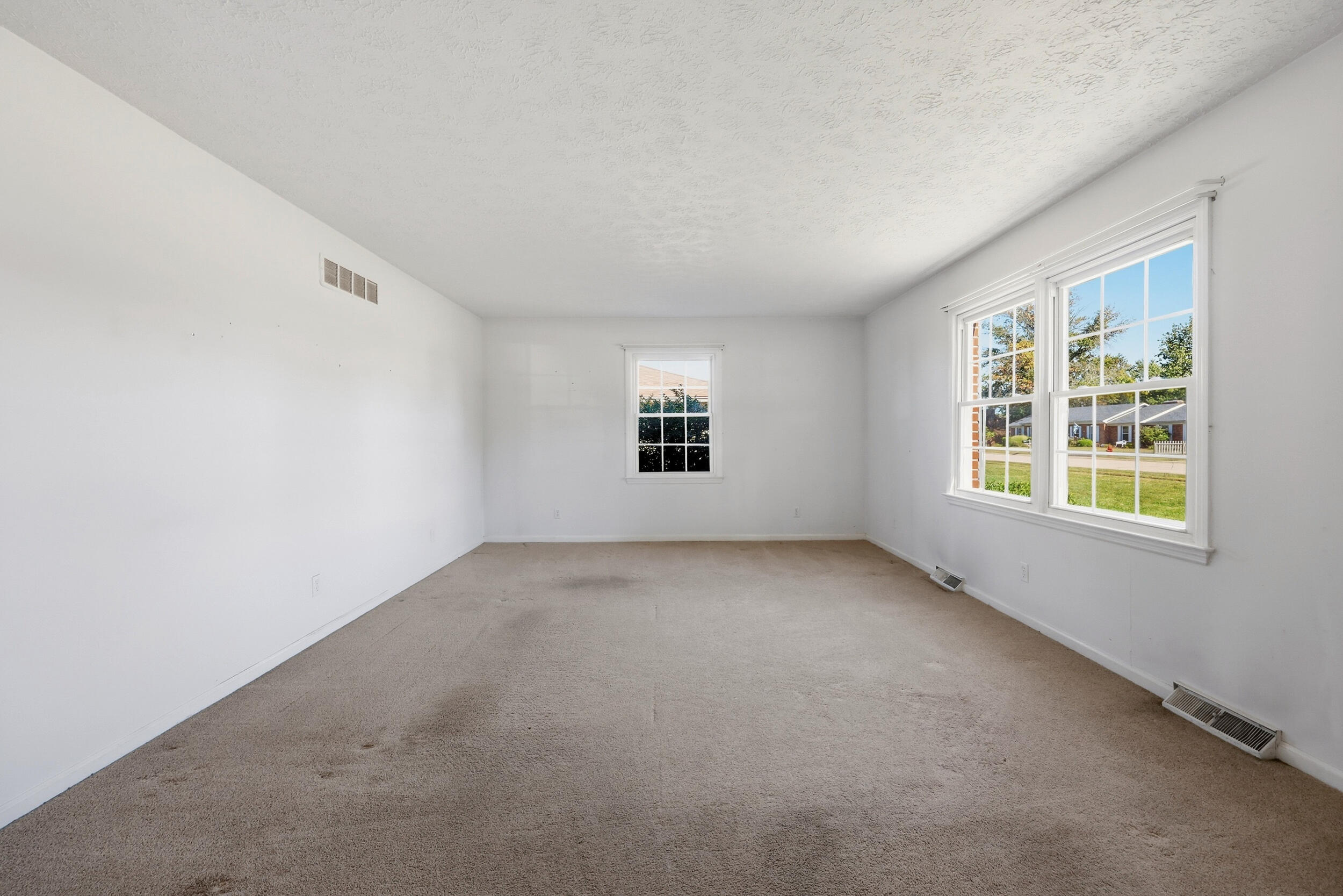 109 Dogwood Court Property Photo 7