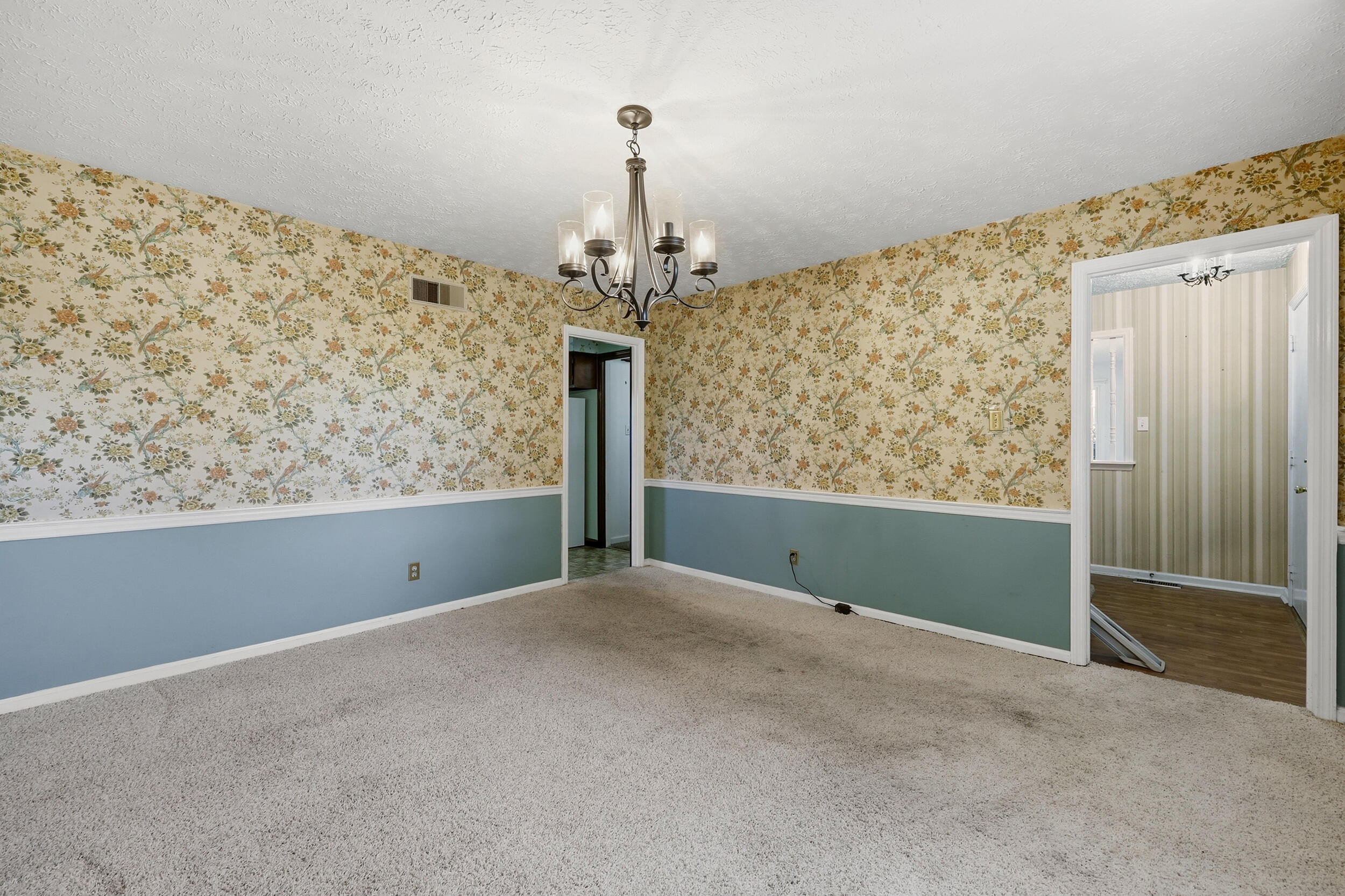 109 Dogwood Court Property Photo 8